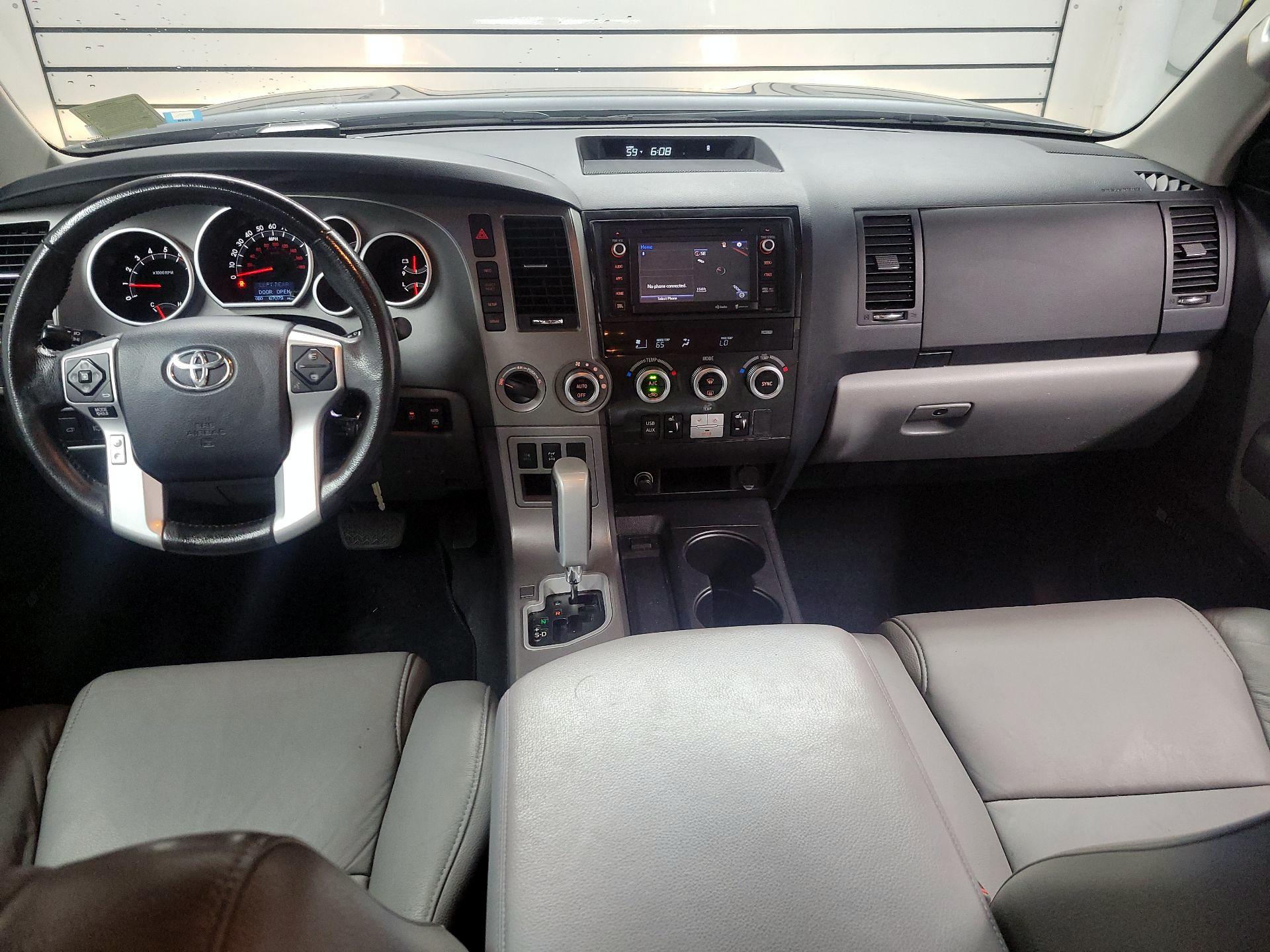 Thumbnail: 2016 Toyota Sequoia - 9