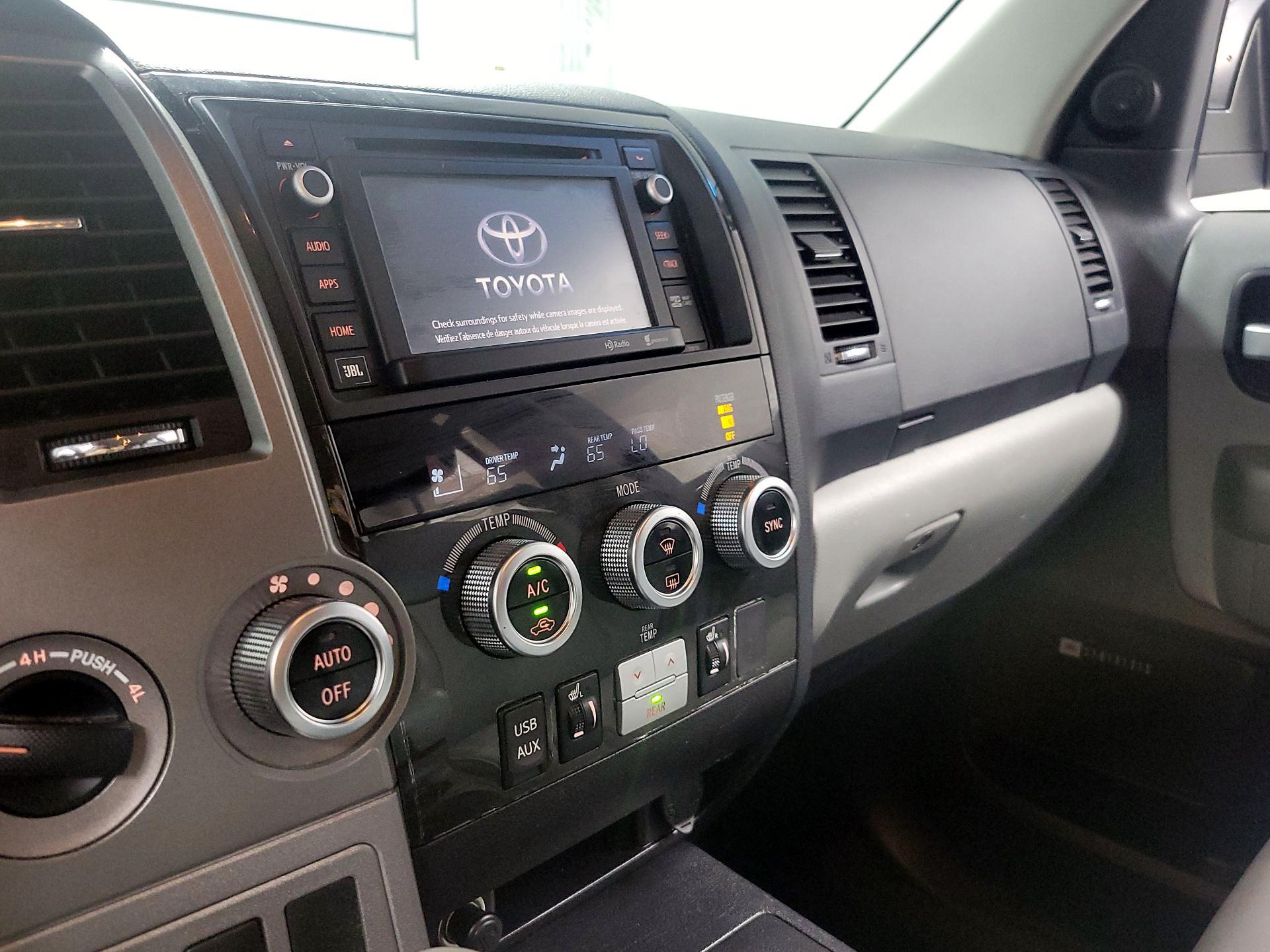 Thumbnail: 2016 Toyota Sequoia - 16