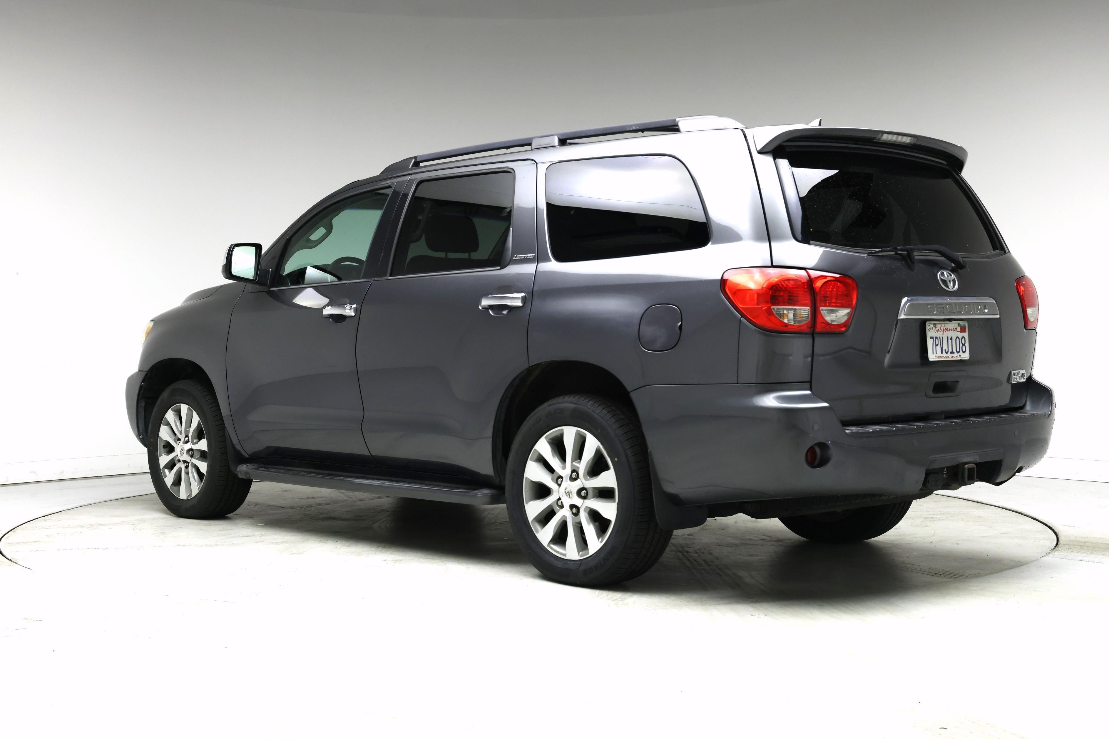 Thumbnail: 2016 Toyota Sequoia - 2