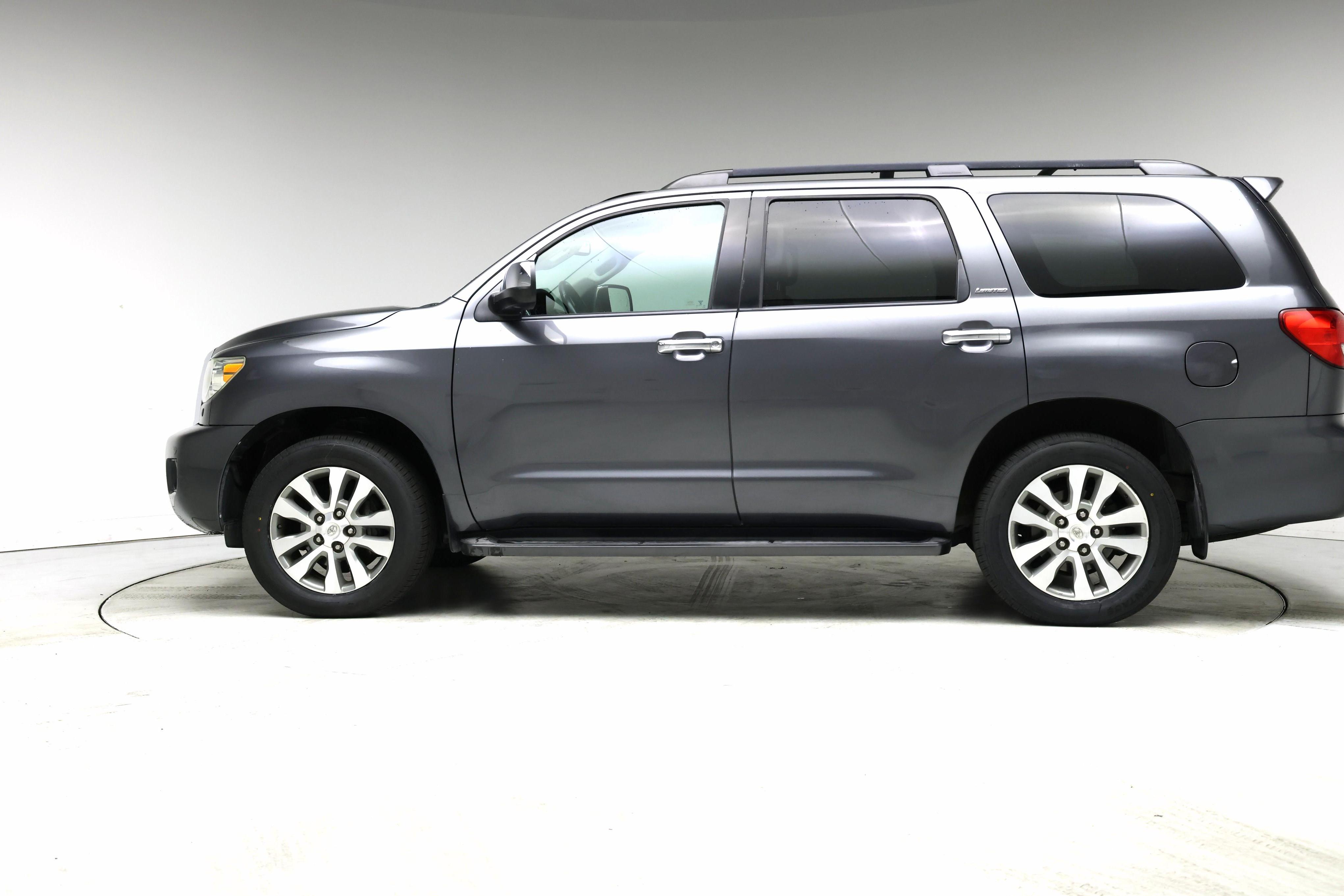 Thumbnail: 2016 Toyota Sequoia - 3