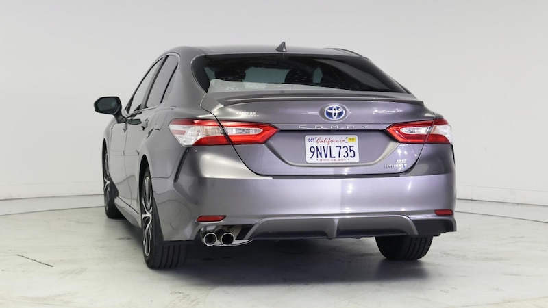 2020 Toyota Camry SE 6