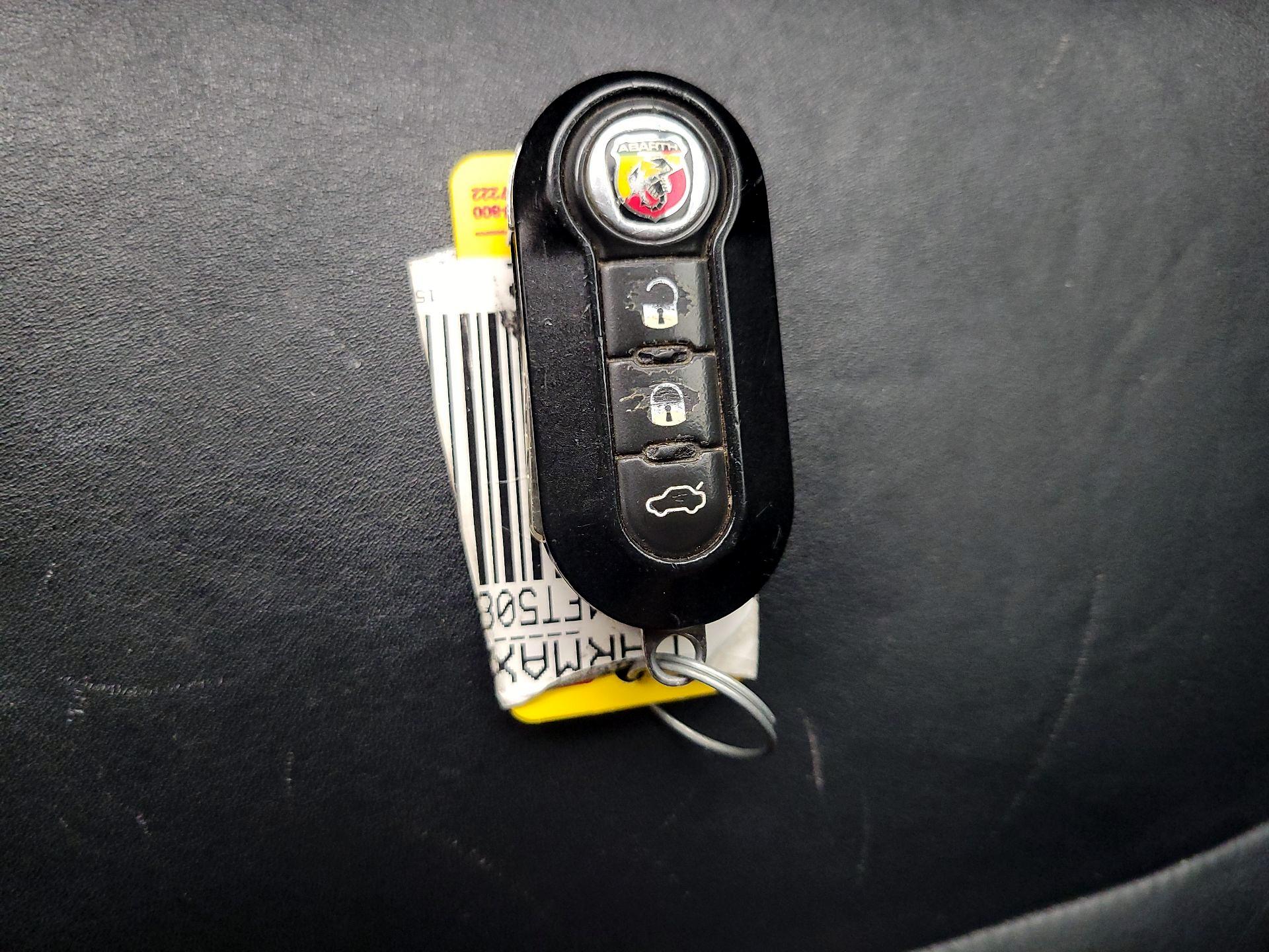 Thumbnail: 2015 Fiat 500 - 20