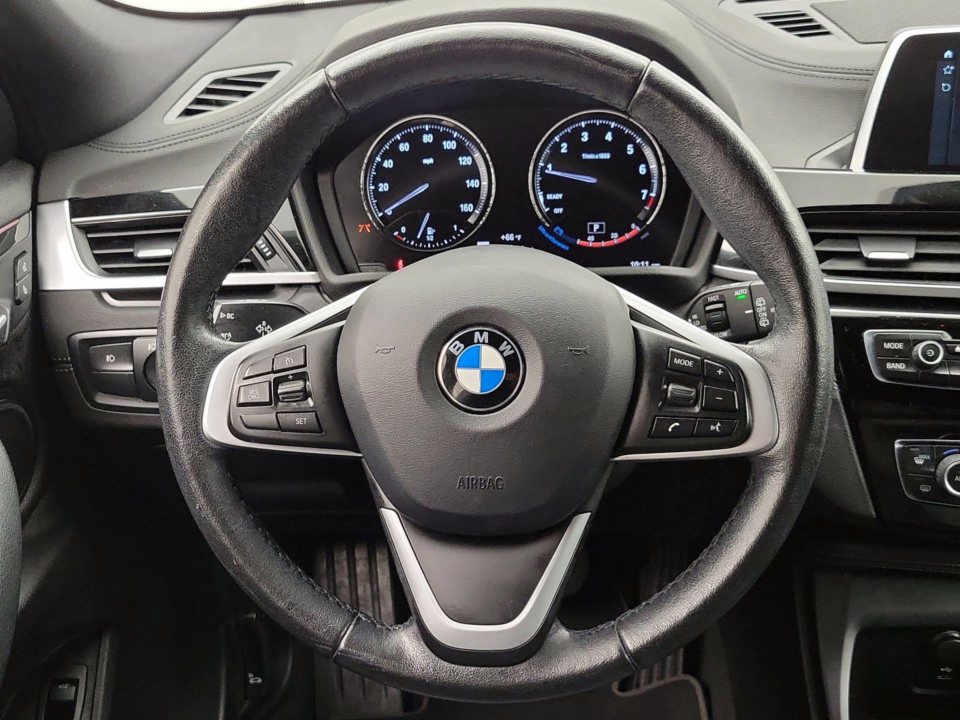 Thumbnail: 2019 BMW X2 - 10