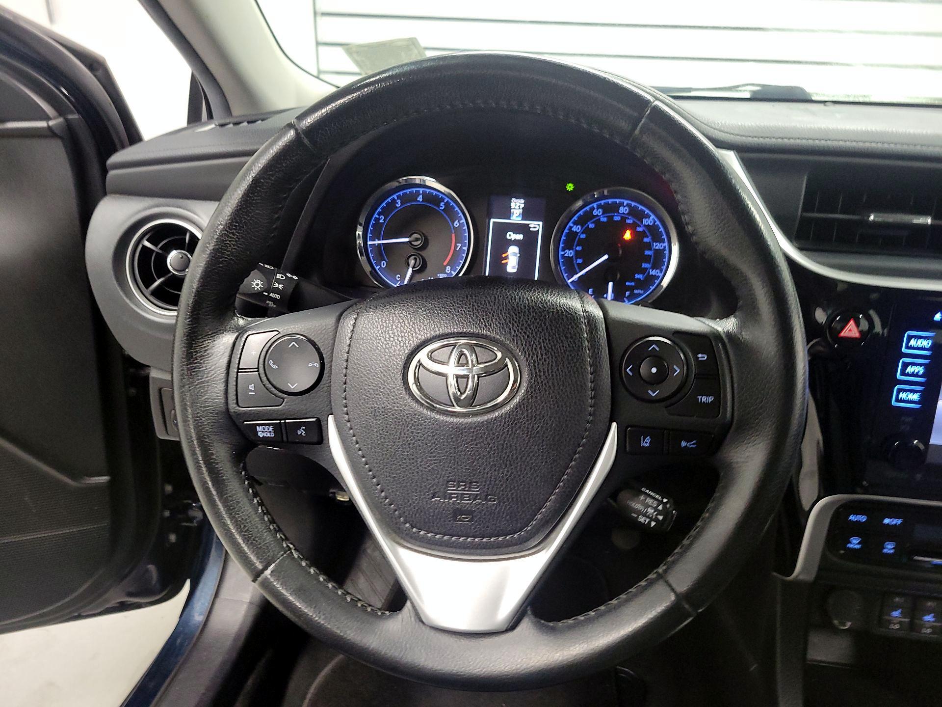 Thumbnail: 2019 Toyota Corolla - 10