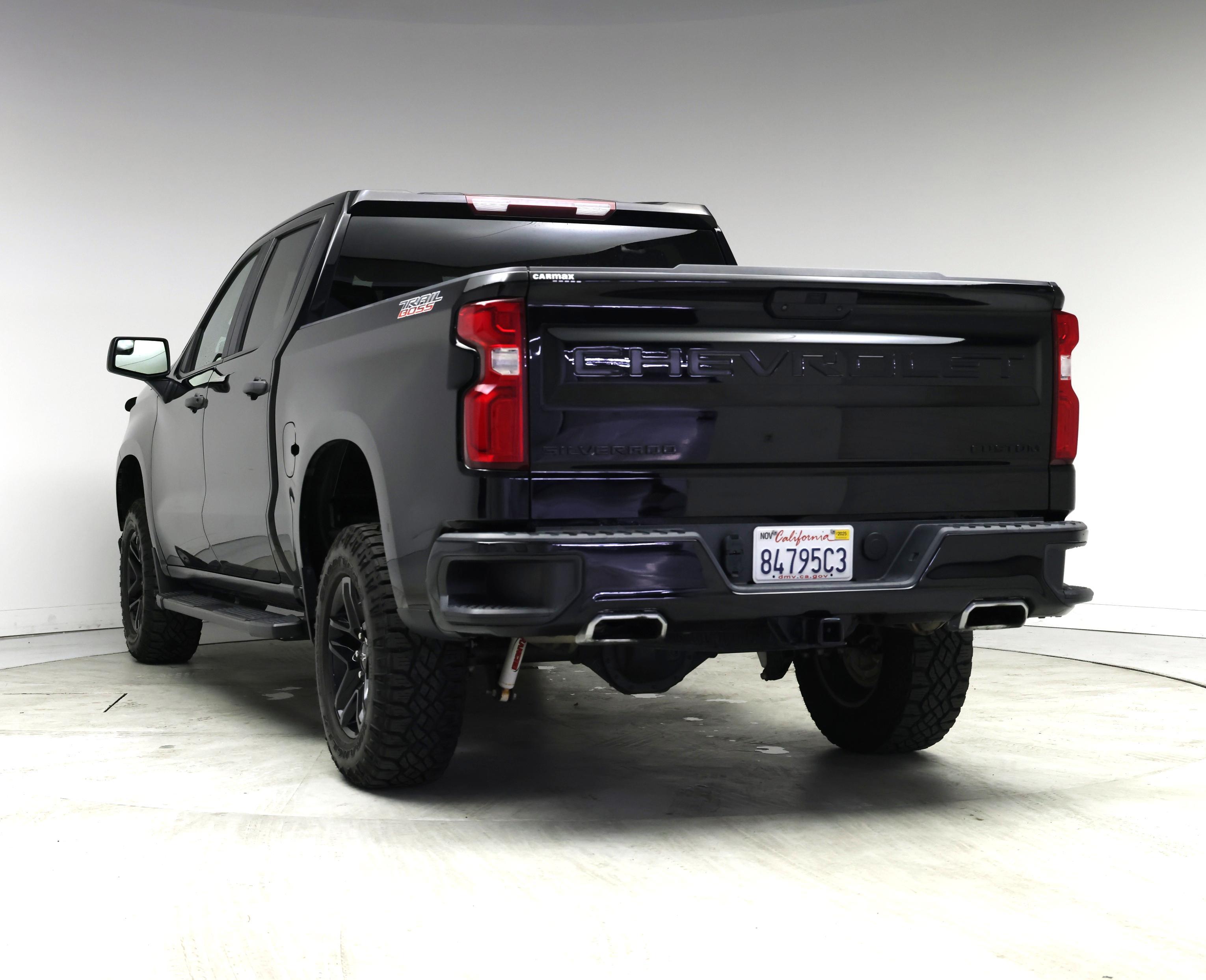 Thumbnail: 2021 Chevrolet Silverado 1500 - 2