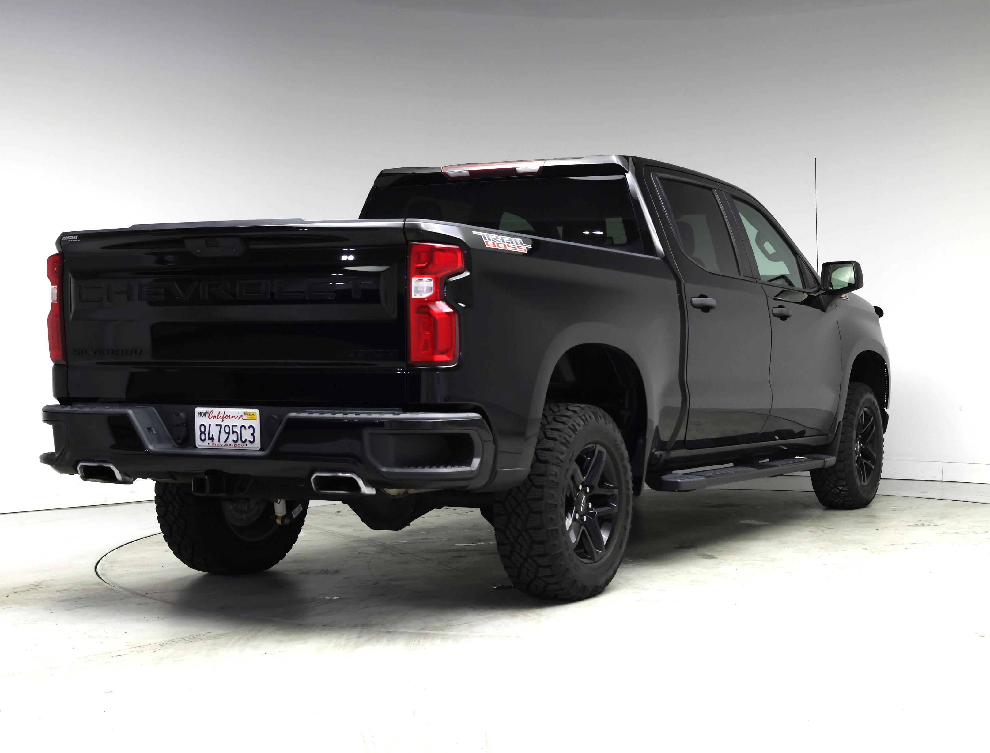 Thumbnail: 2021 Chevrolet Silverado 1500 - 8