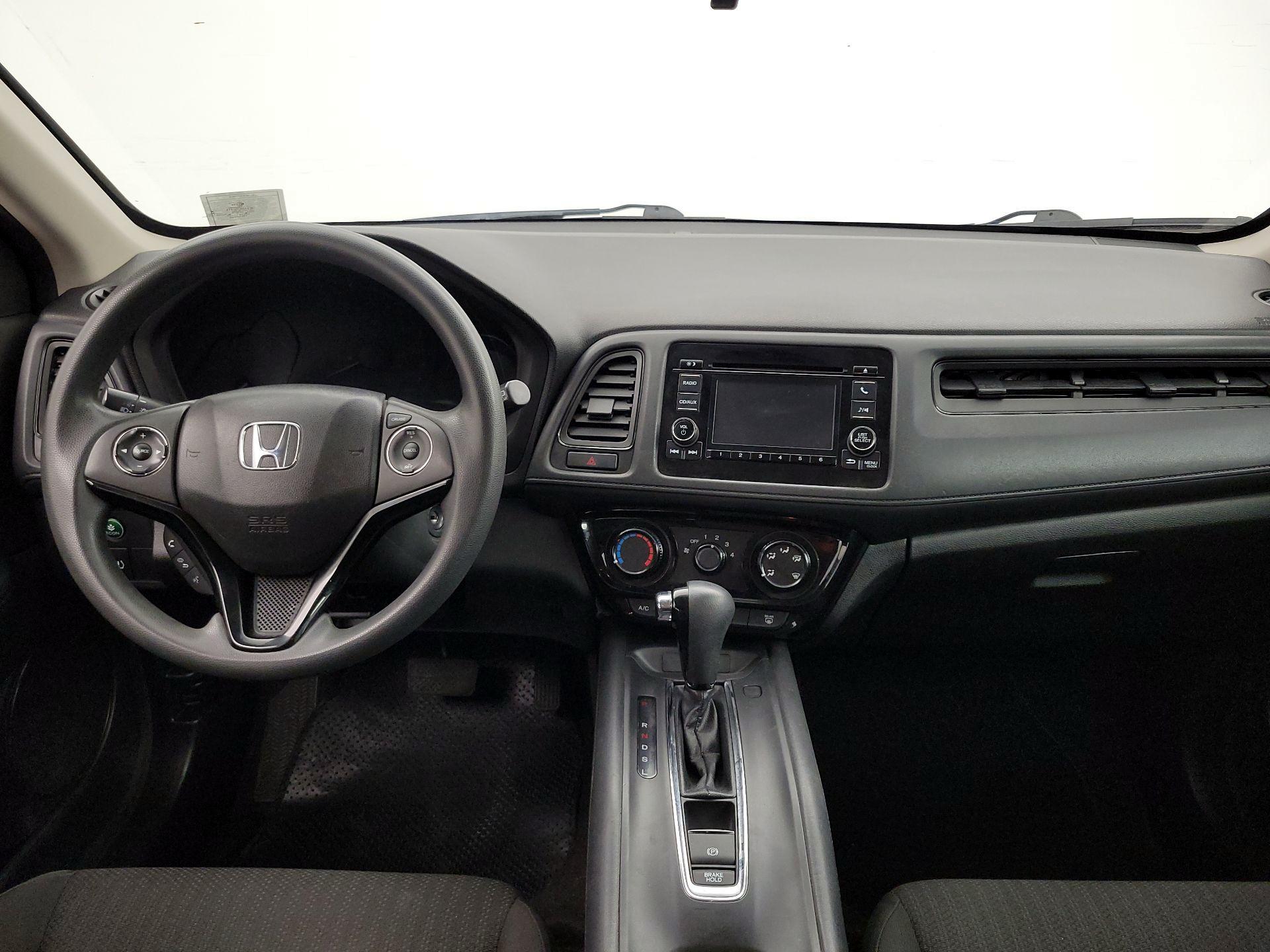 Thumbnail: 2016 Honda HR-V - 9
