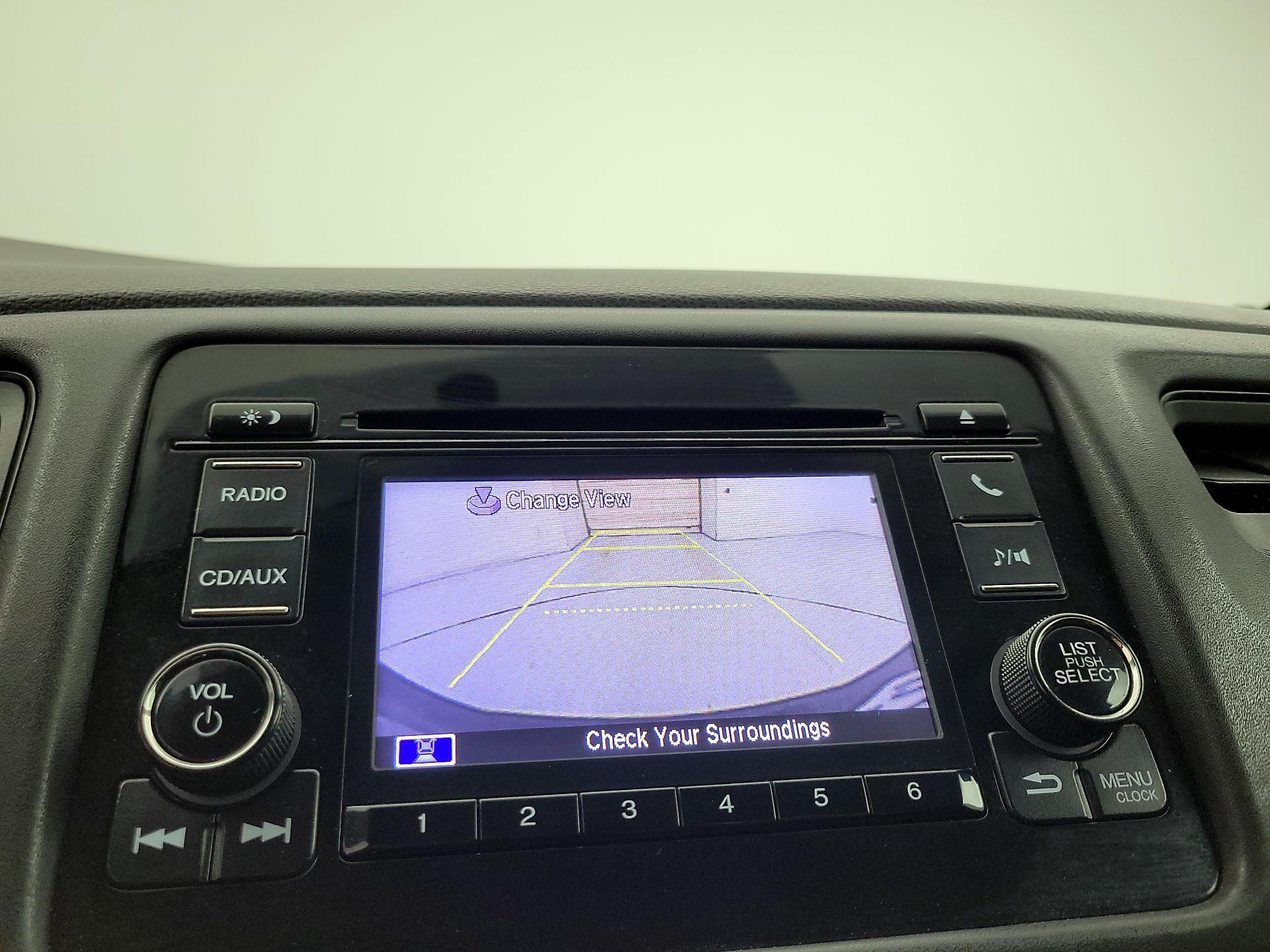 Thumbnail: 2016 Honda HR-V - 14