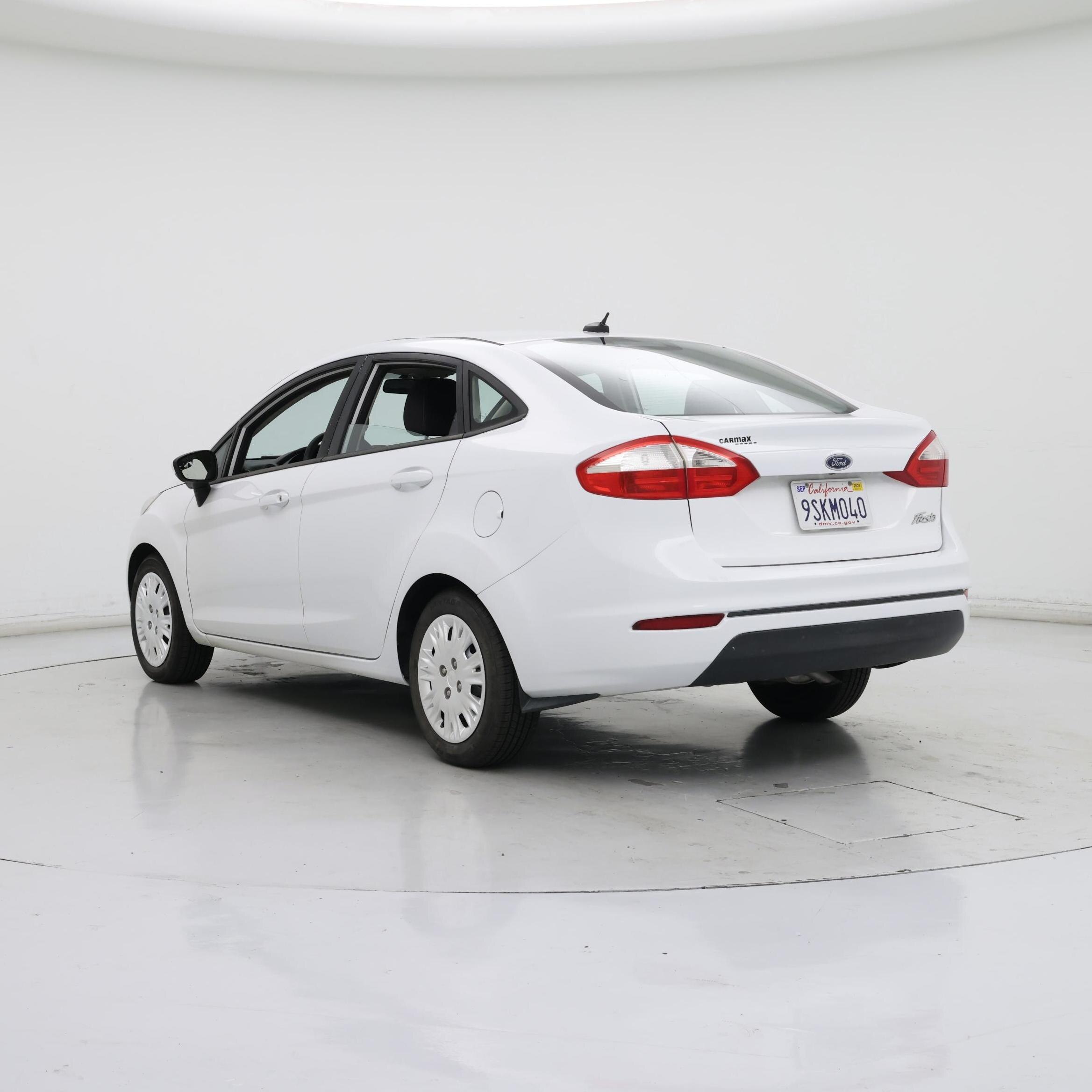 Thumbnail: 2014 Ford Fiesta - 2