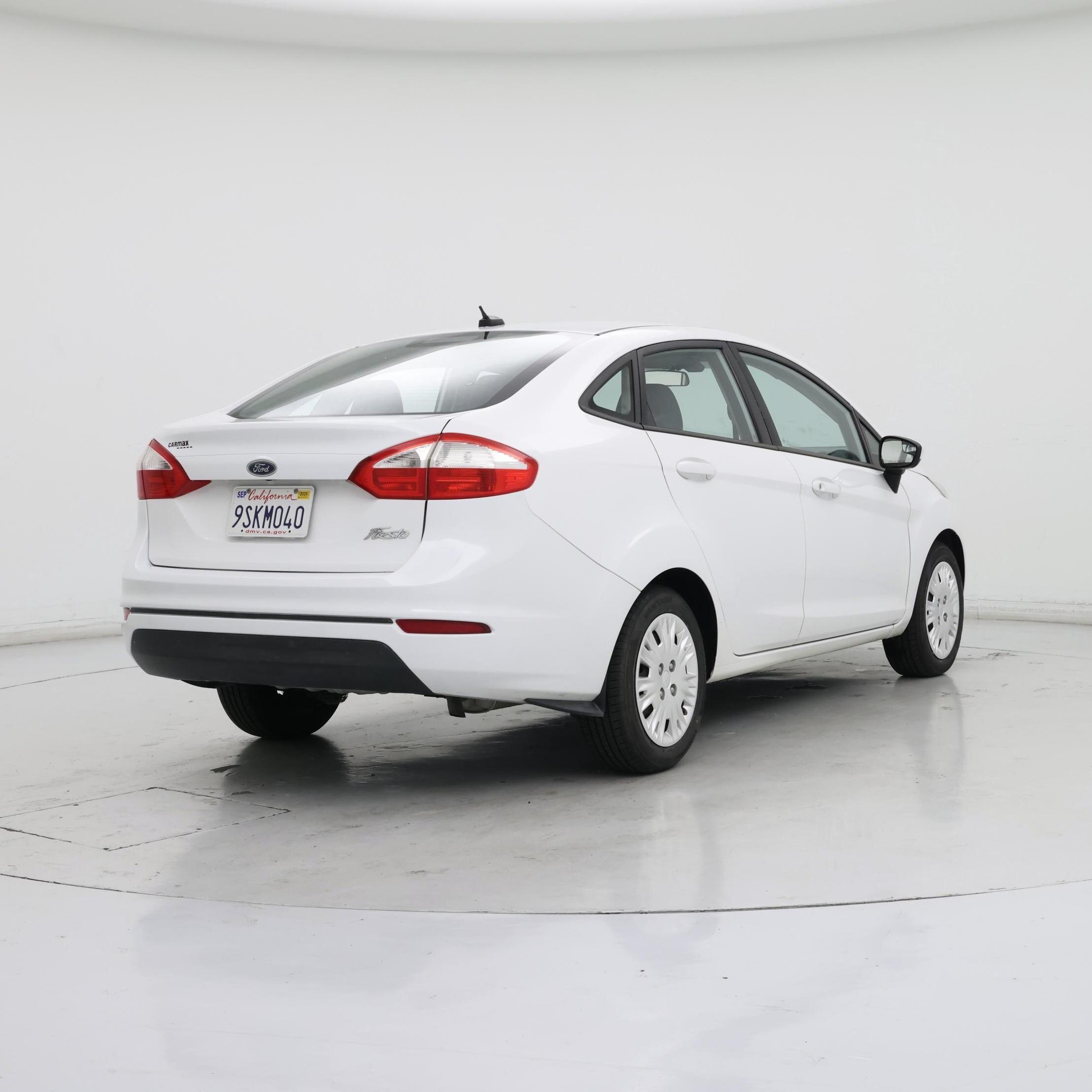 Thumbnail: 2014 Ford Fiesta - 8