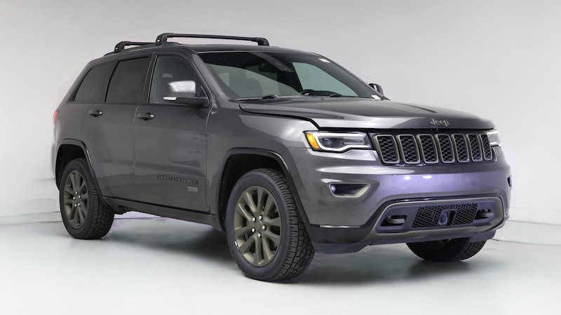 2016 Jeep Grand Cherokee 75th Anniversary Edition Hero Image
