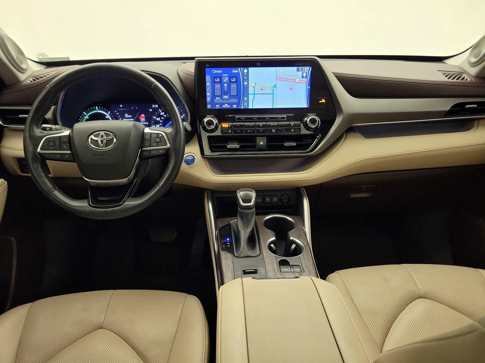 Thumbnail: 2021 Toyota Highlander - 9