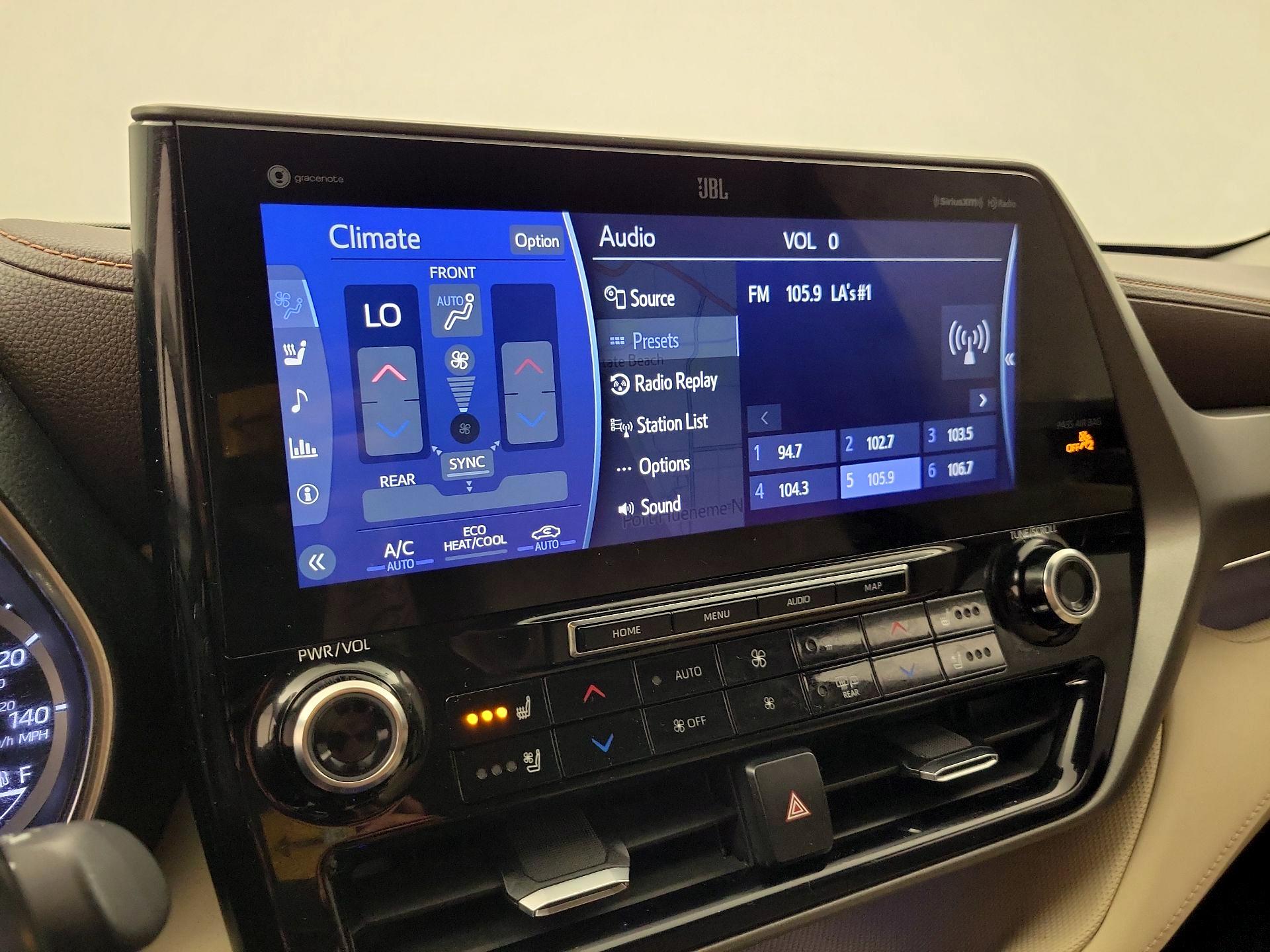 Thumbnail: 2021 Toyota Highlander - 16