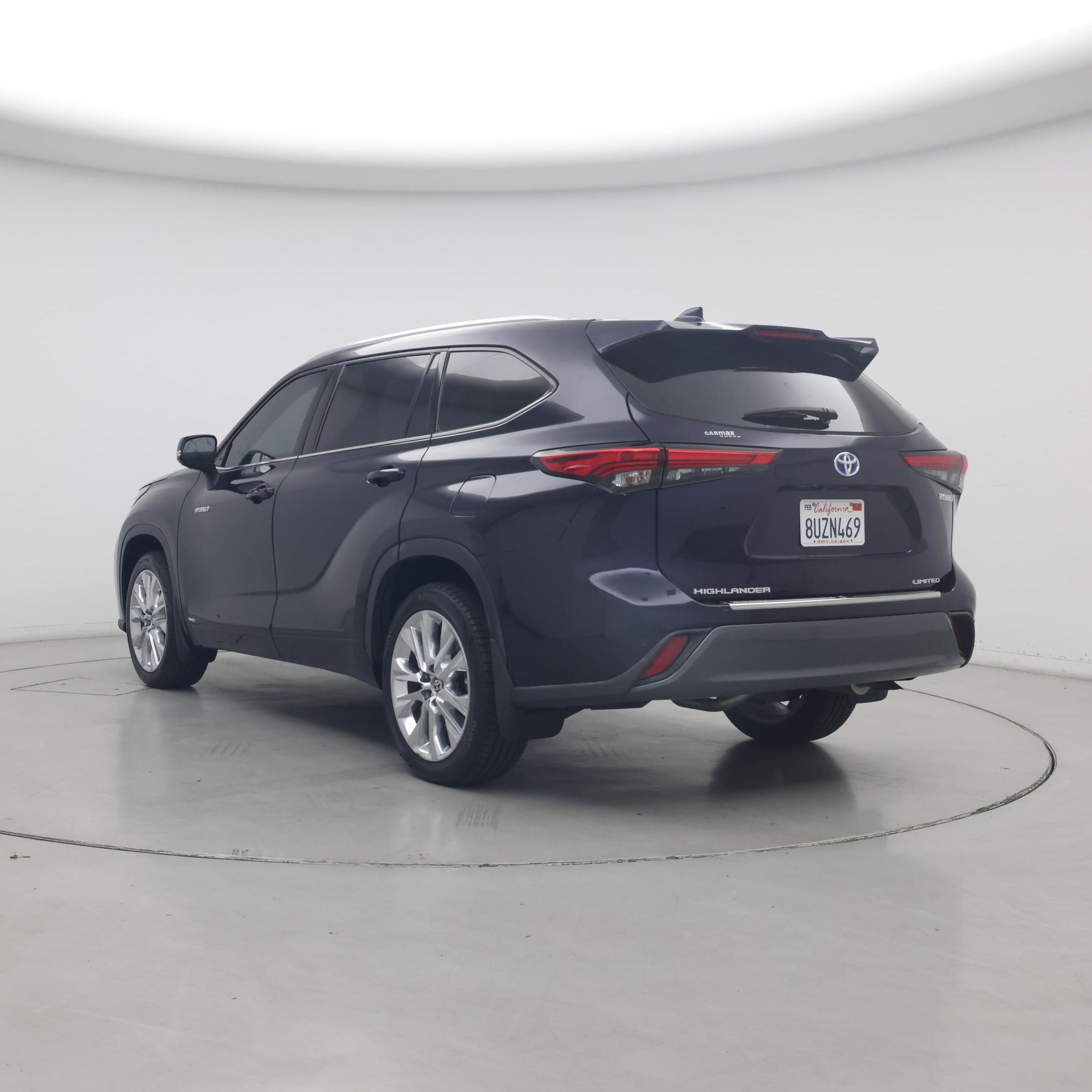 Thumbnail: 2021 Toyota Highlander - 2