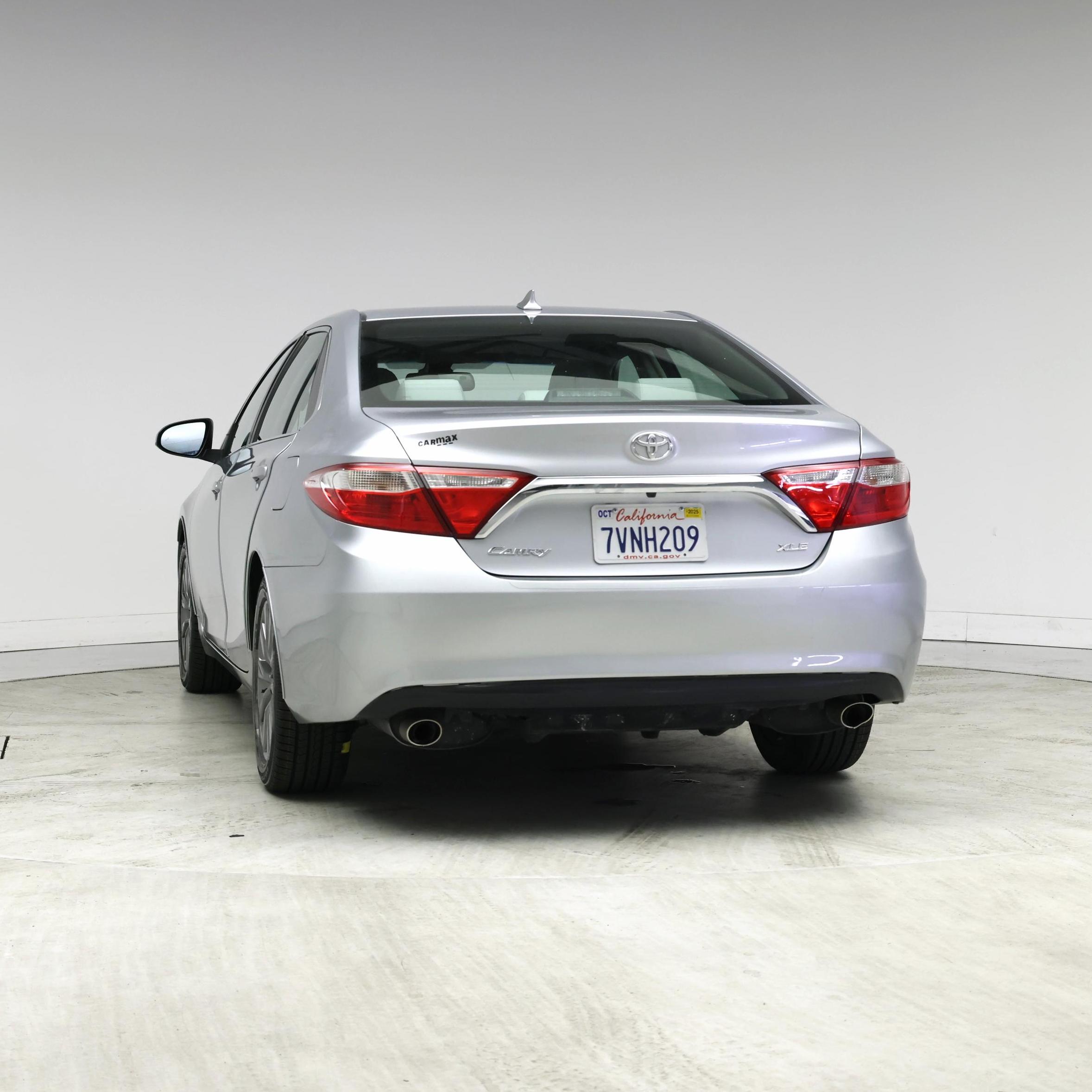 Thumbnail: 2017 Toyota Camry - 6