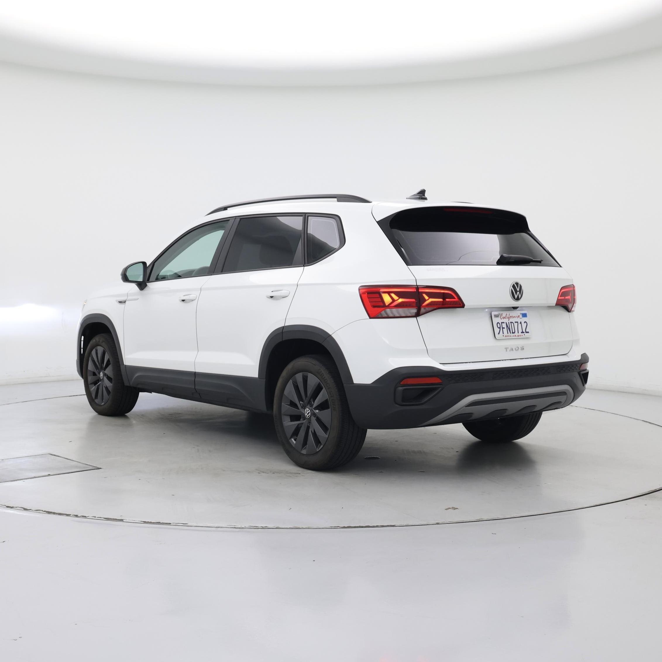 Thumbnail: 2023 Volkswagen Taos - 2