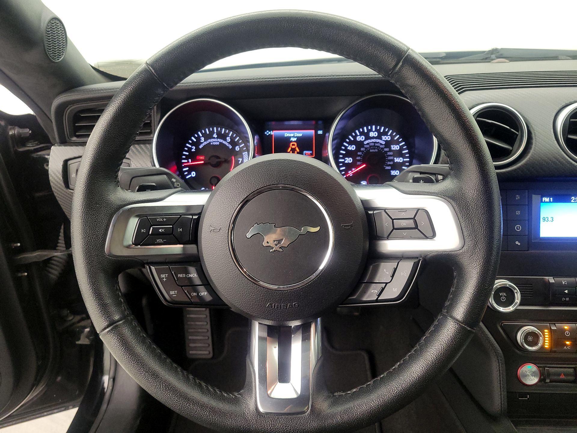 Thumbnail: 2019 Ford Mustang - 10