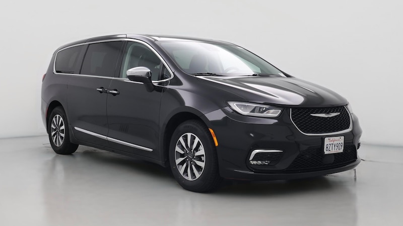 2022 Chrysler Pacifica Hybrid Limited Hero Image