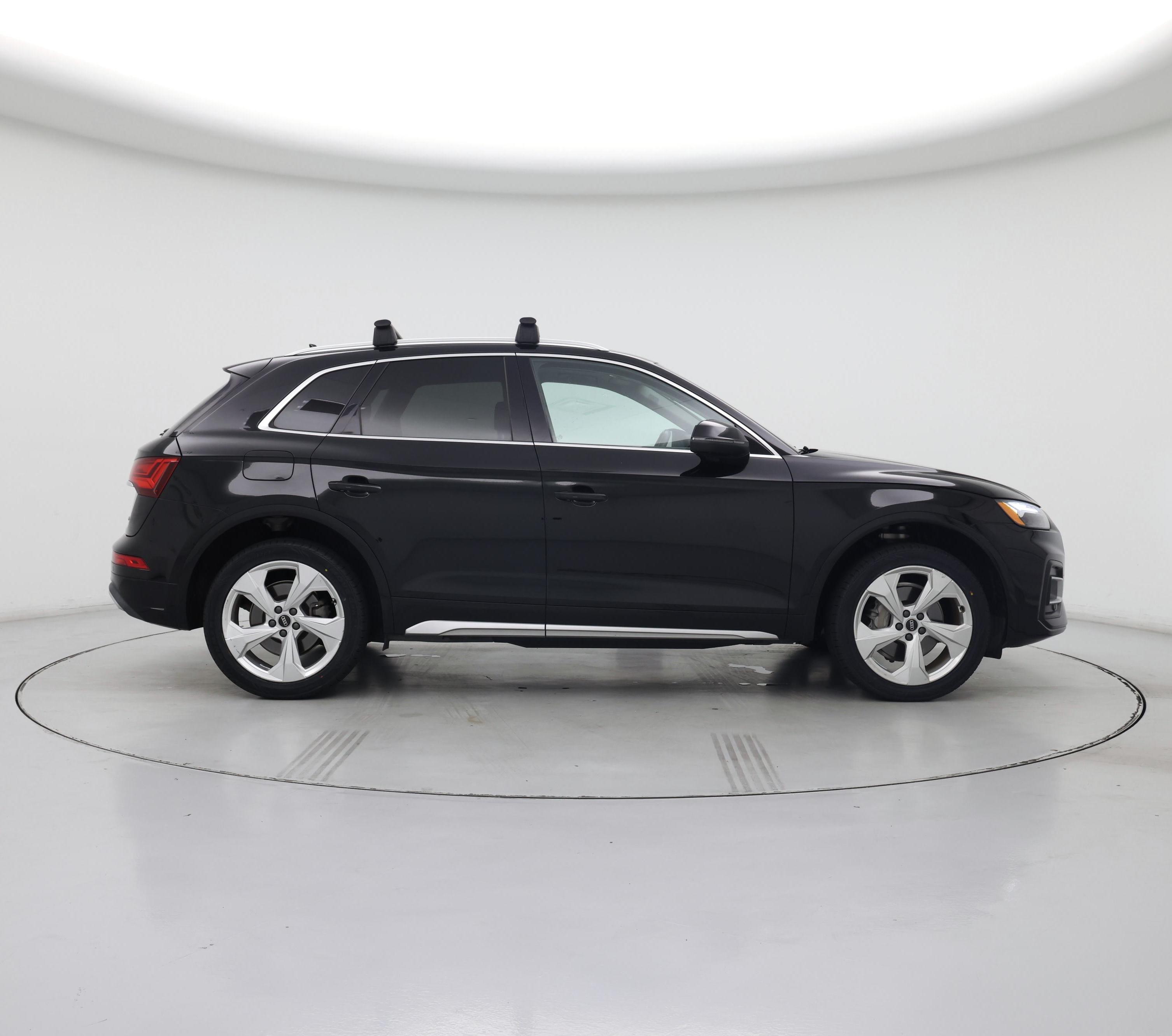 Thumbnail: 2021 Audi Q5 - 7