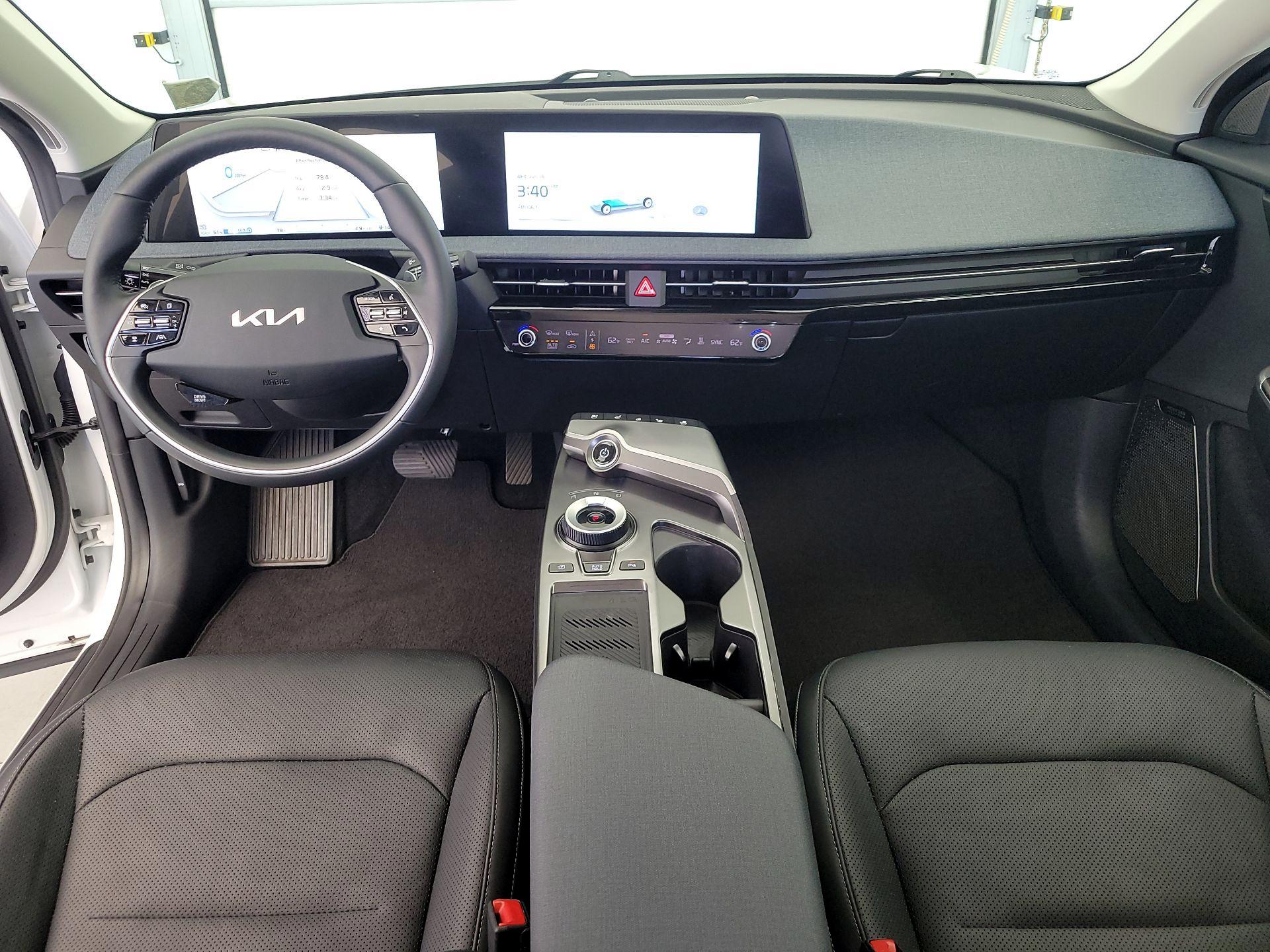 Thumbnail: 2023 Kia EV6 - 9