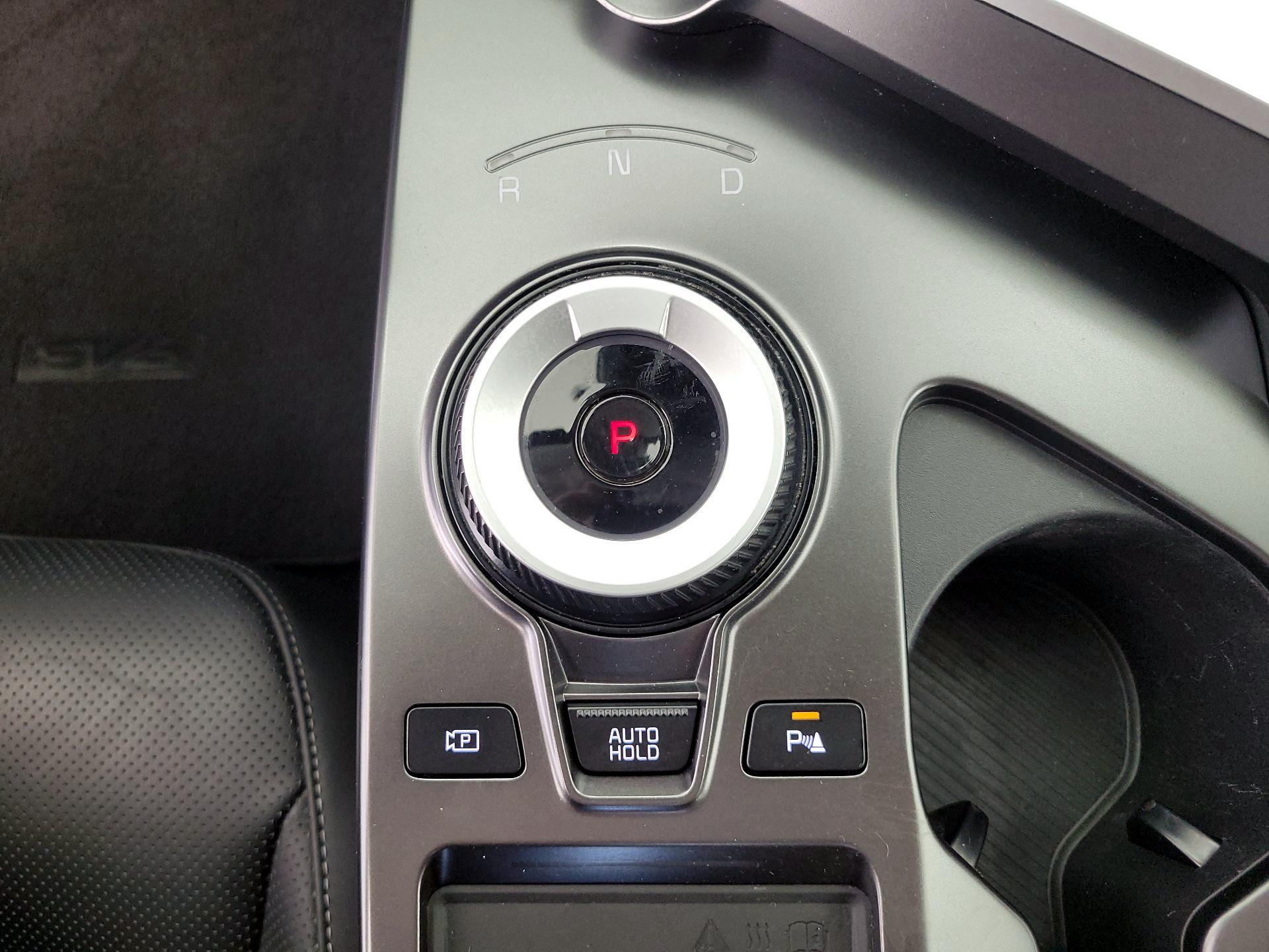 Thumbnail: 2023 Kia EV6 - 16