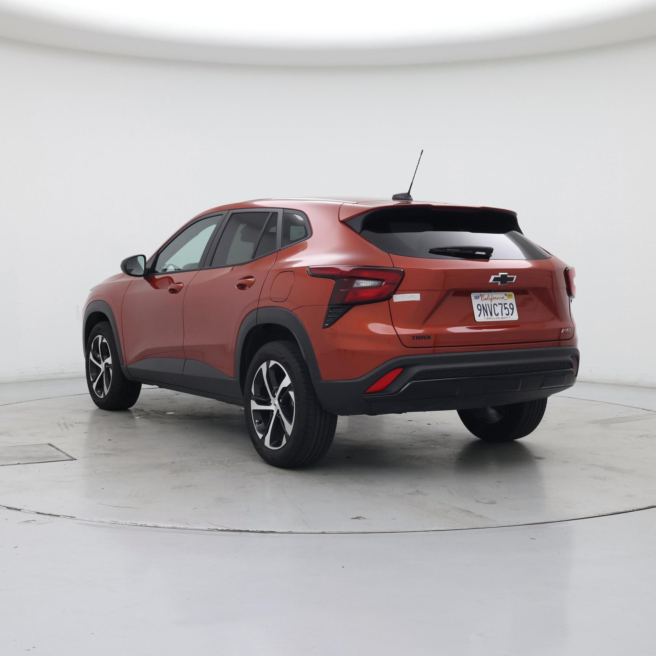 Thumbnail: 2024 Chevrolet Trax - 2