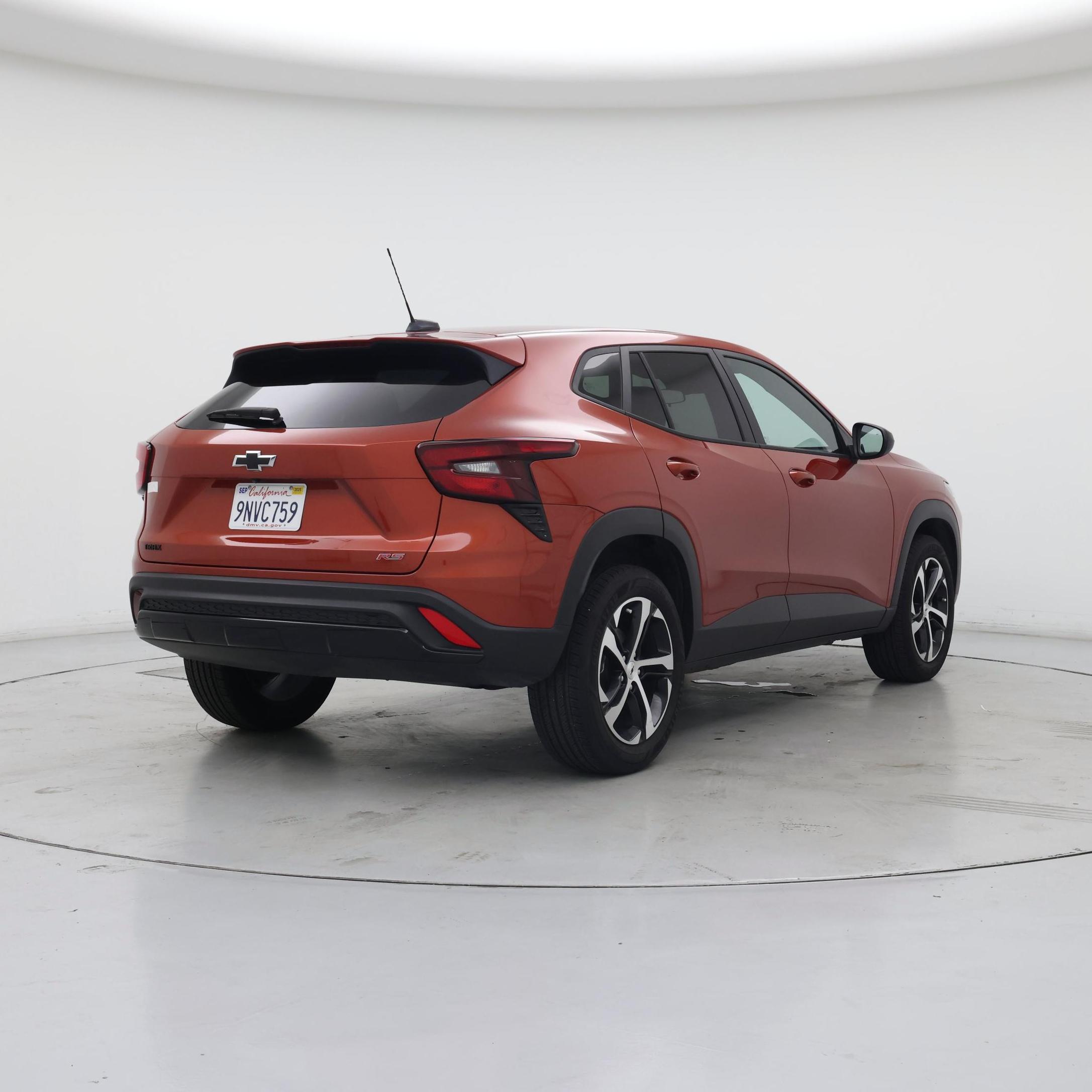 Thumbnail: 2024 Chevrolet Trax - 8