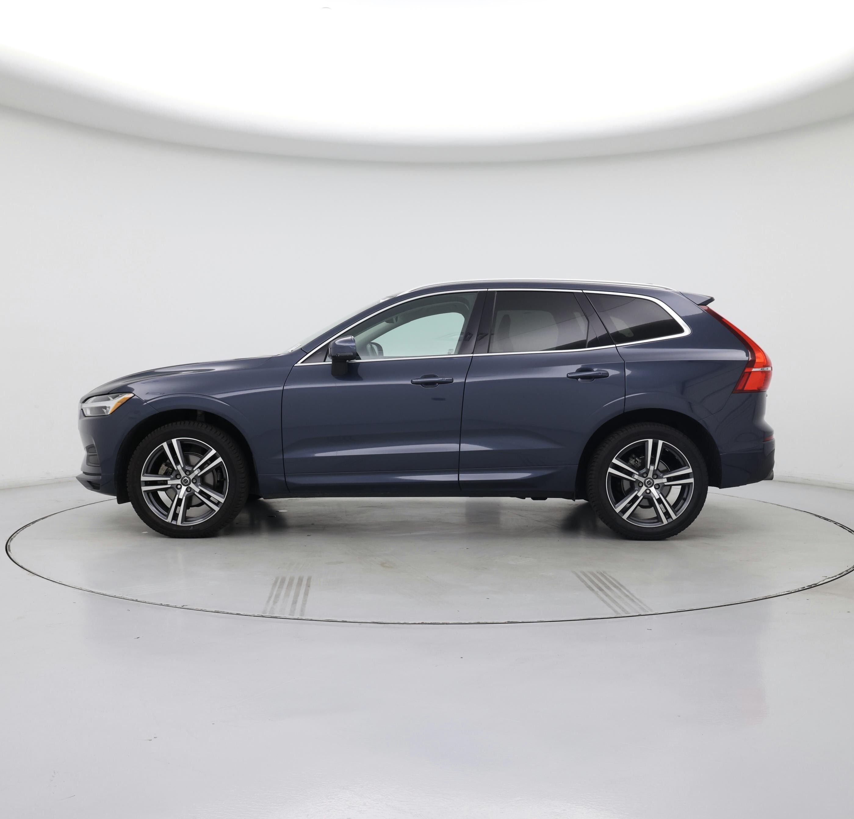 Thumbnail: 2020 Volvo XC60 - 3