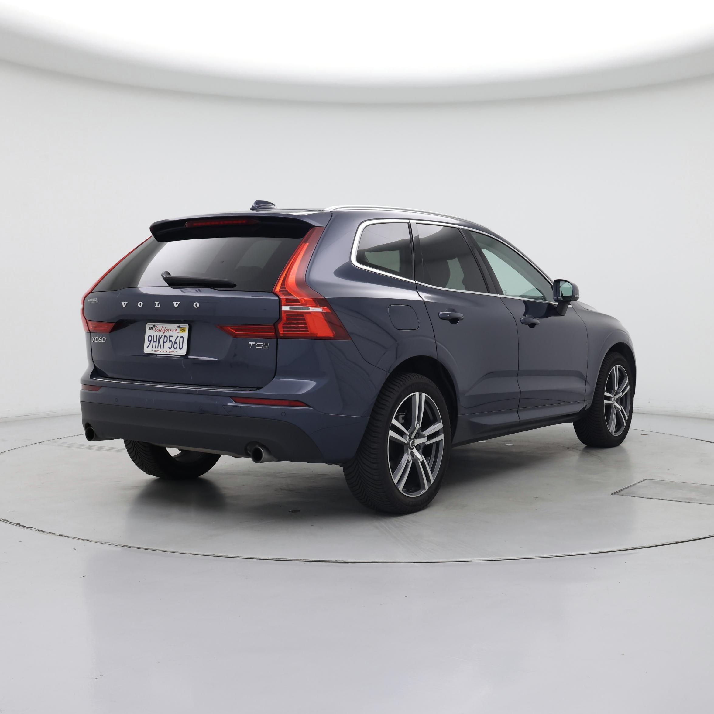 Thumbnail: 2020 Volvo XC60 - 8