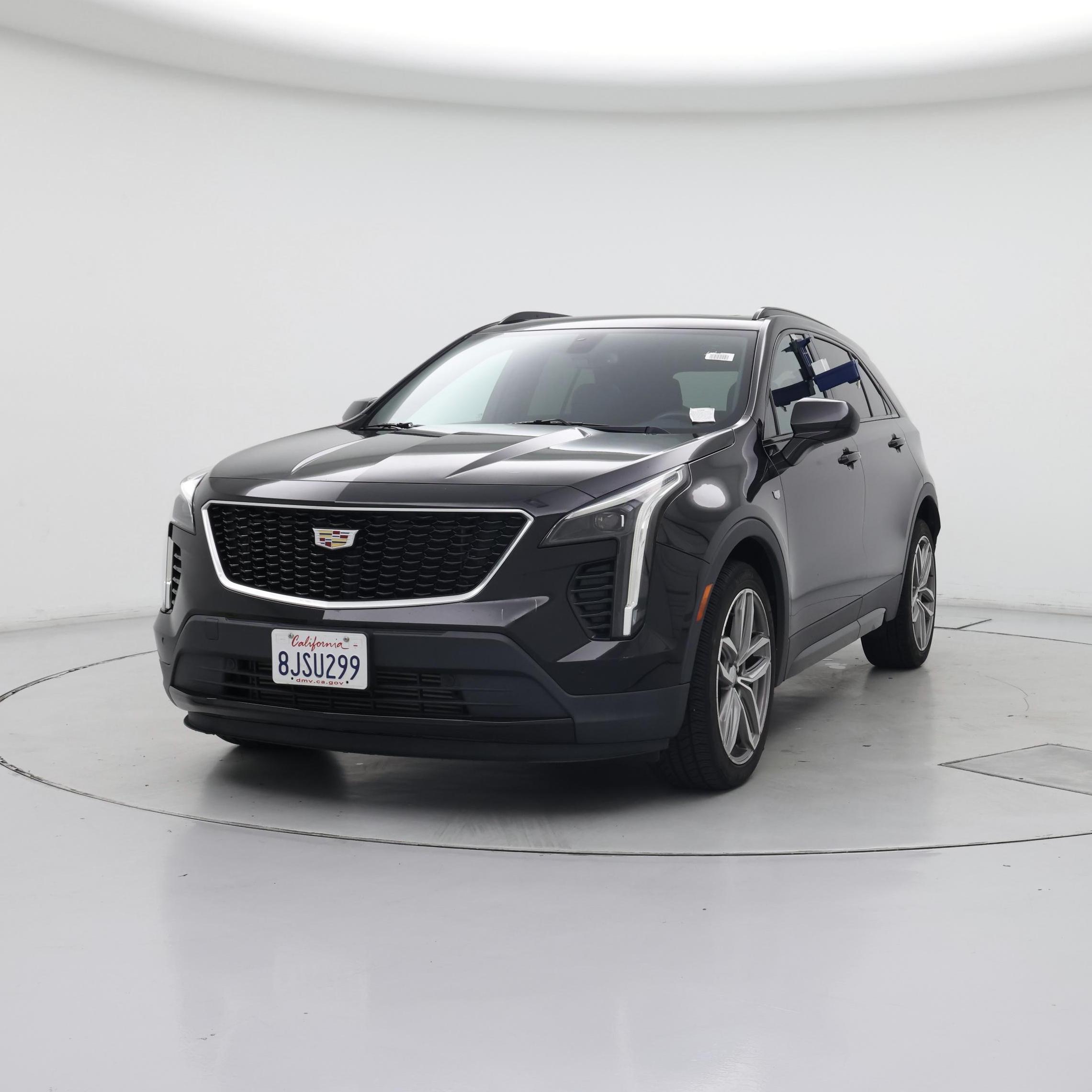 Thumbnail: 2019 Cadillac XT4 - 4