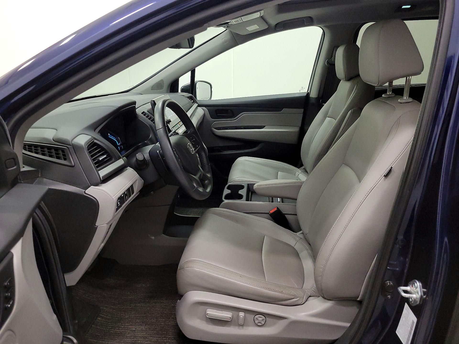 Thumbnail: 2022 Honda Odyssey - 11
