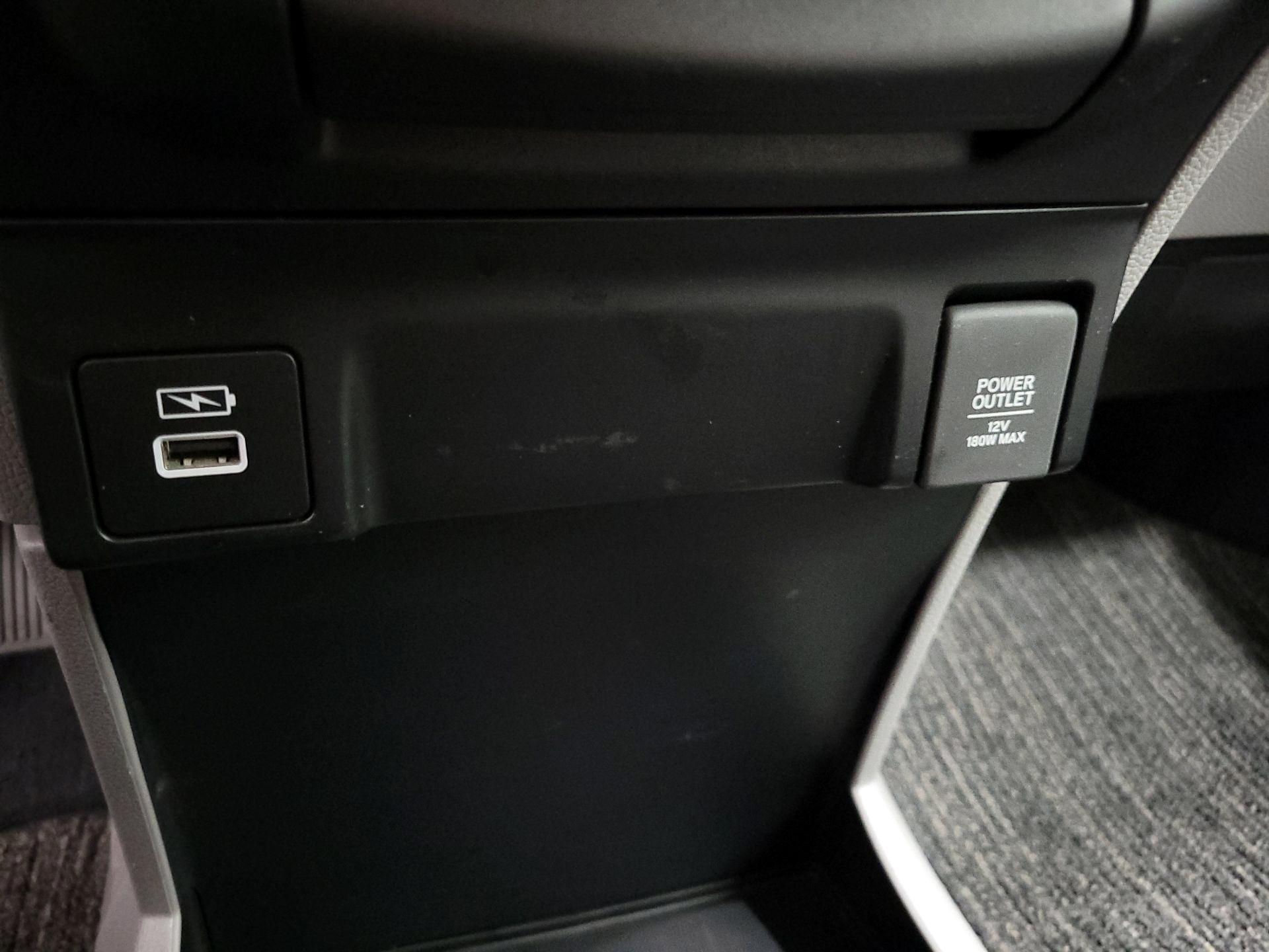 Thumbnail: 2022 Honda Odyssey - 18