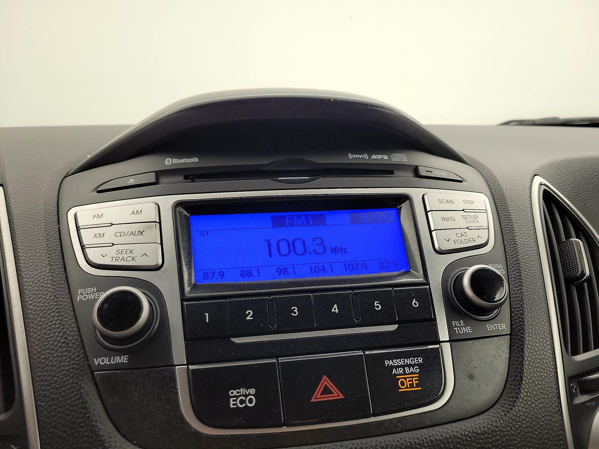 Thumbnail: 2013 Hyundai Tucson - 14