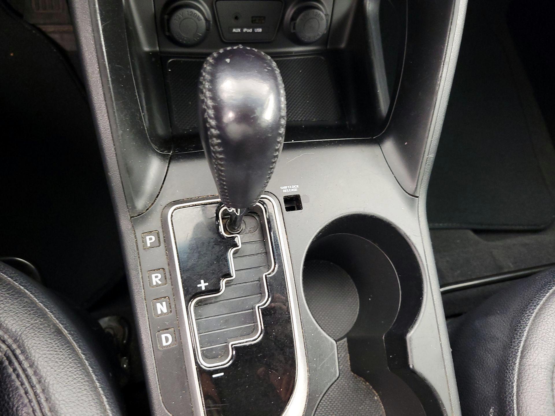 Thumbnail: 2013 Hyundai Tucson - 16