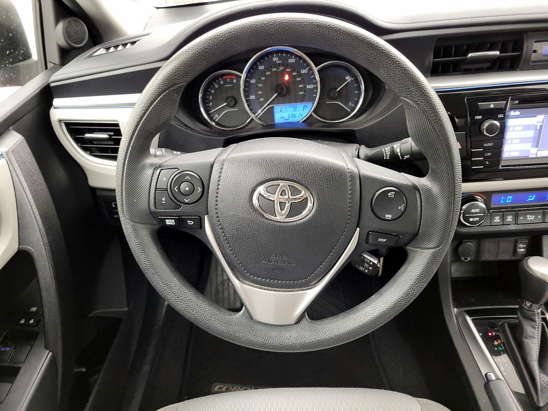 Thumbnail: 2015 Toyota Corolla - 10