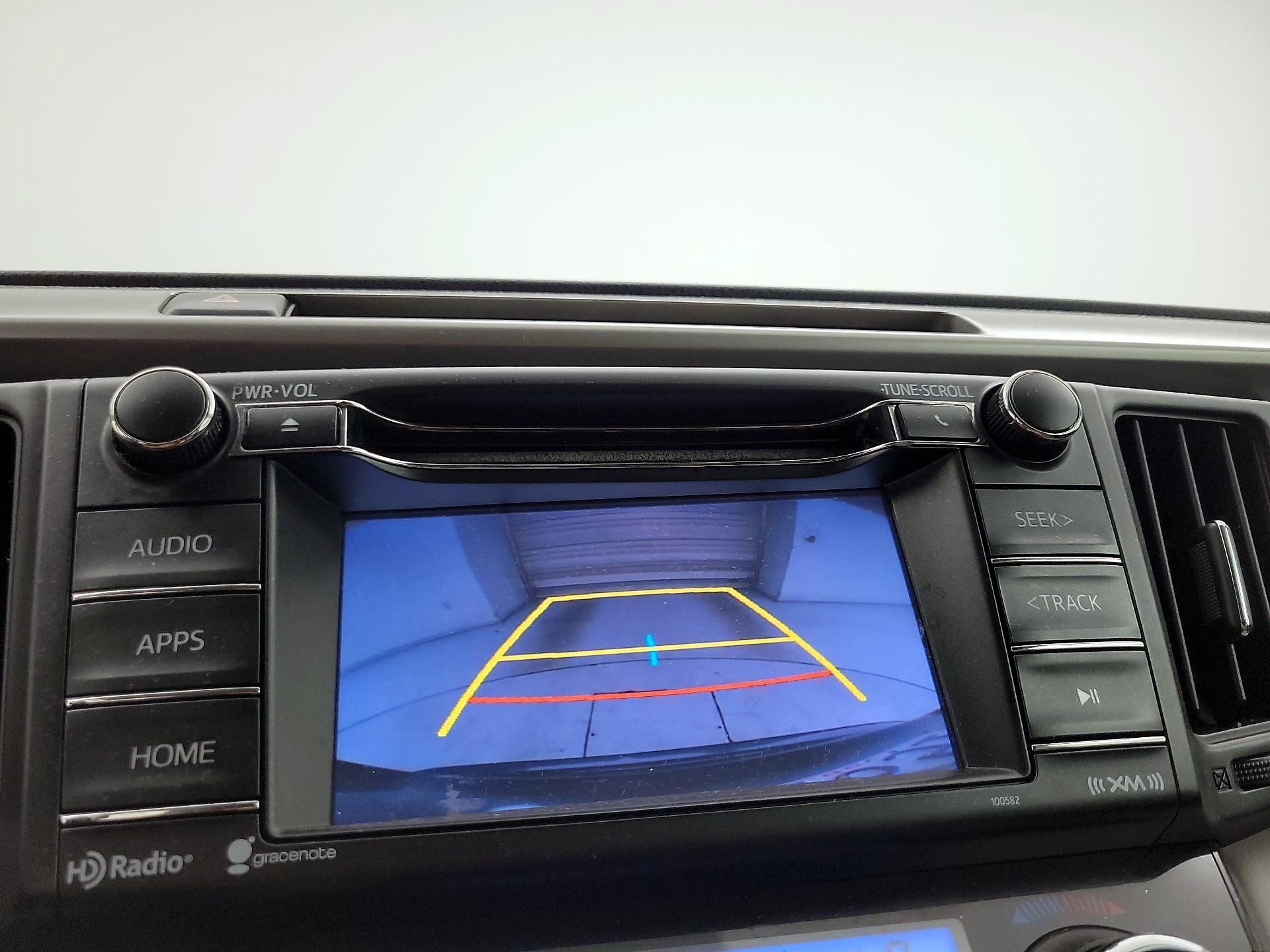 Thumbnail: 2016 Toyota RAV4 - 14