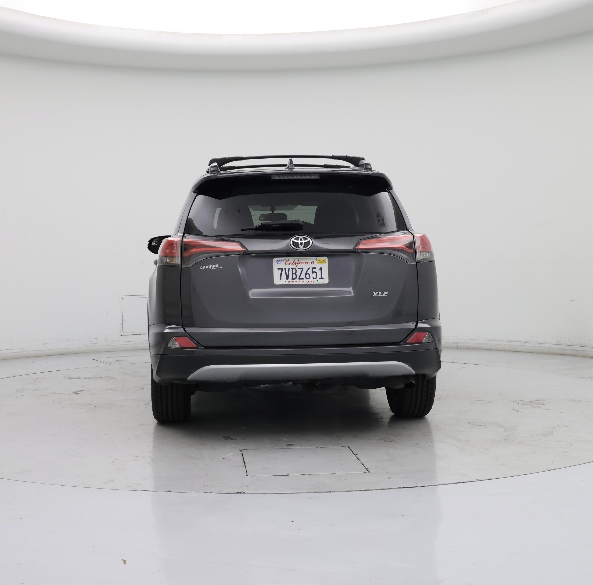 Thumbnail: 2016 Toyota RAV4 - 6