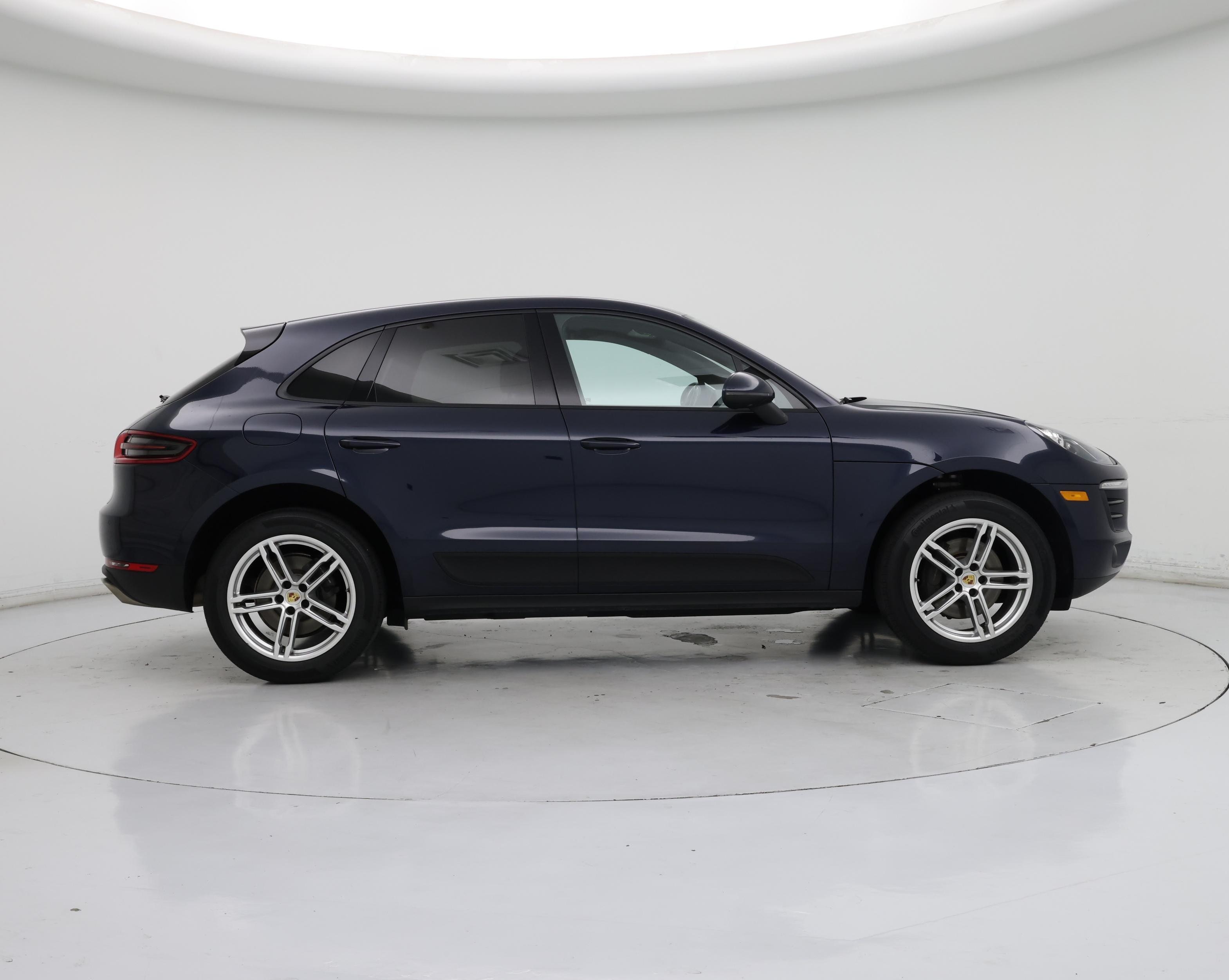 Thumbnail: 2017 Porsche Macan - 7
