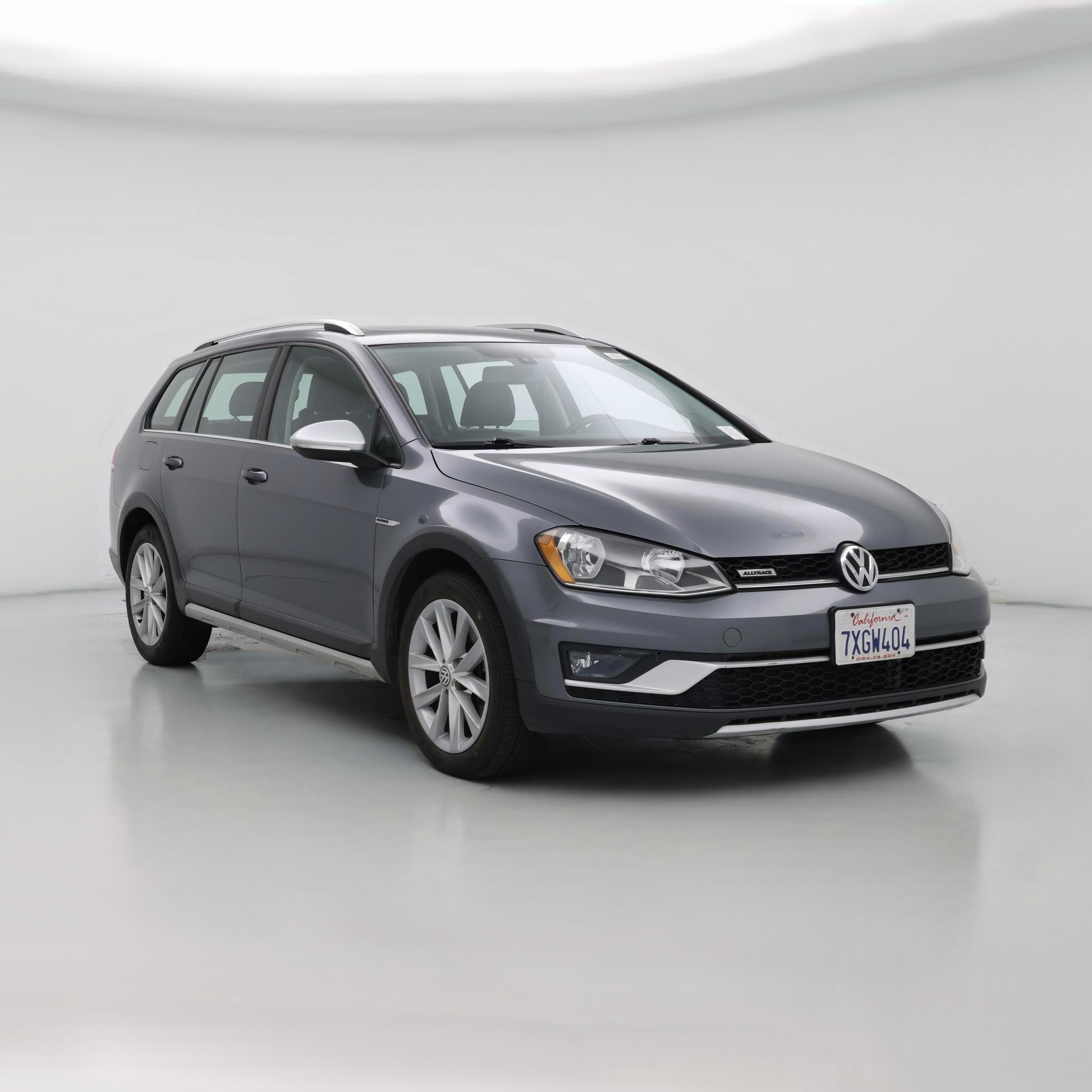 Thumbnail: 2017 Volkswagen Golf - 1