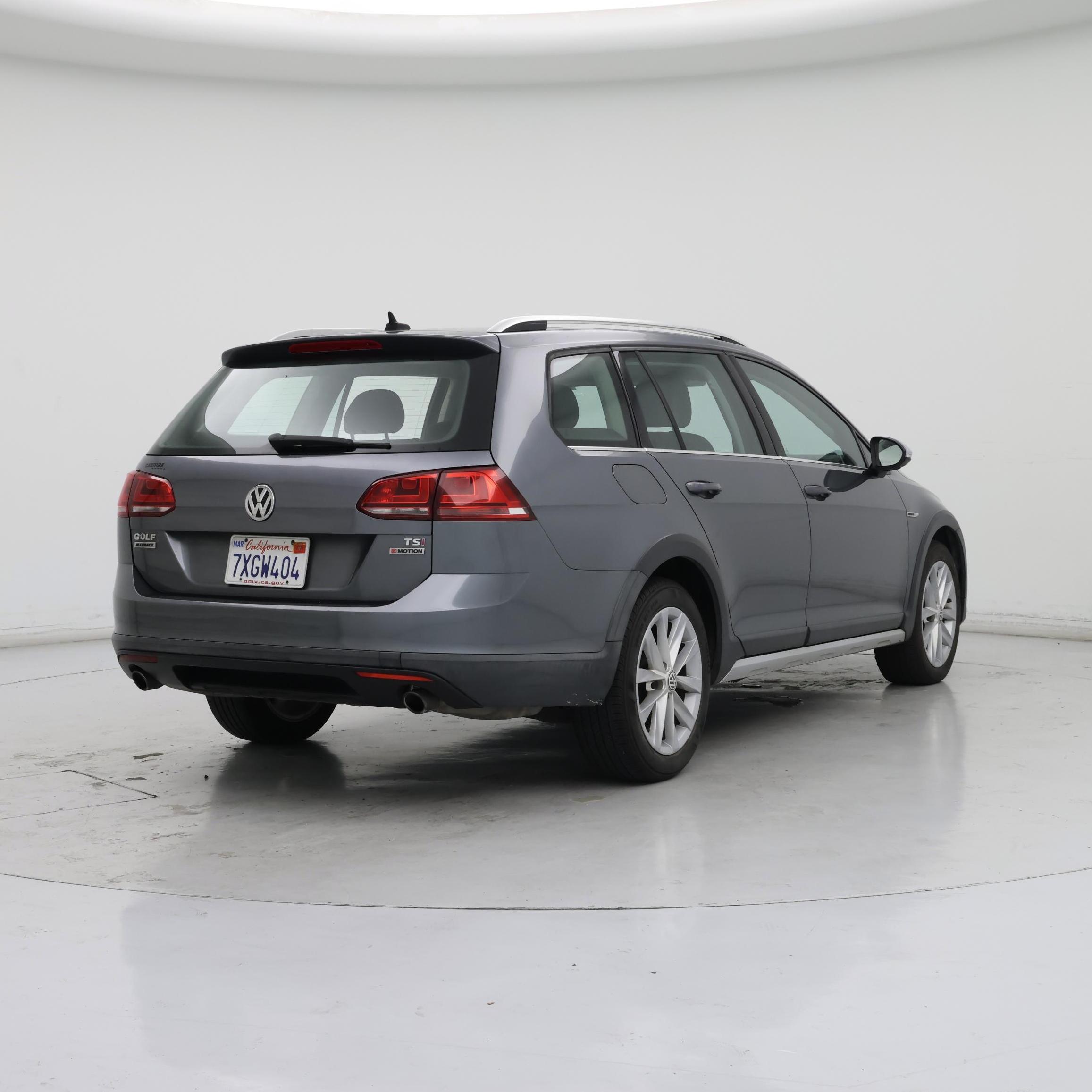 Thumbnail: 2017 Volkswagen Golf - 8