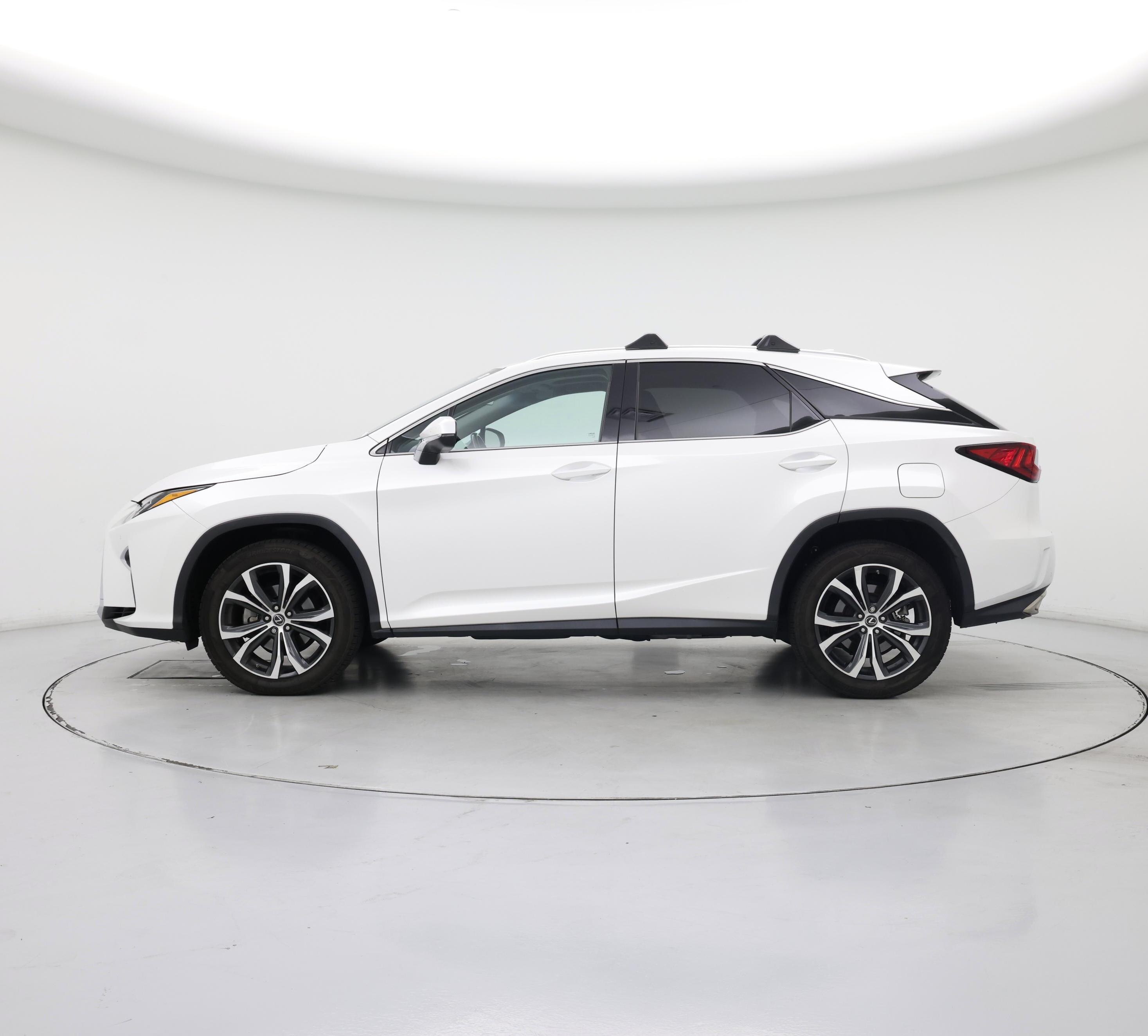 Thumbnail: 2019 Lexus RX - 3