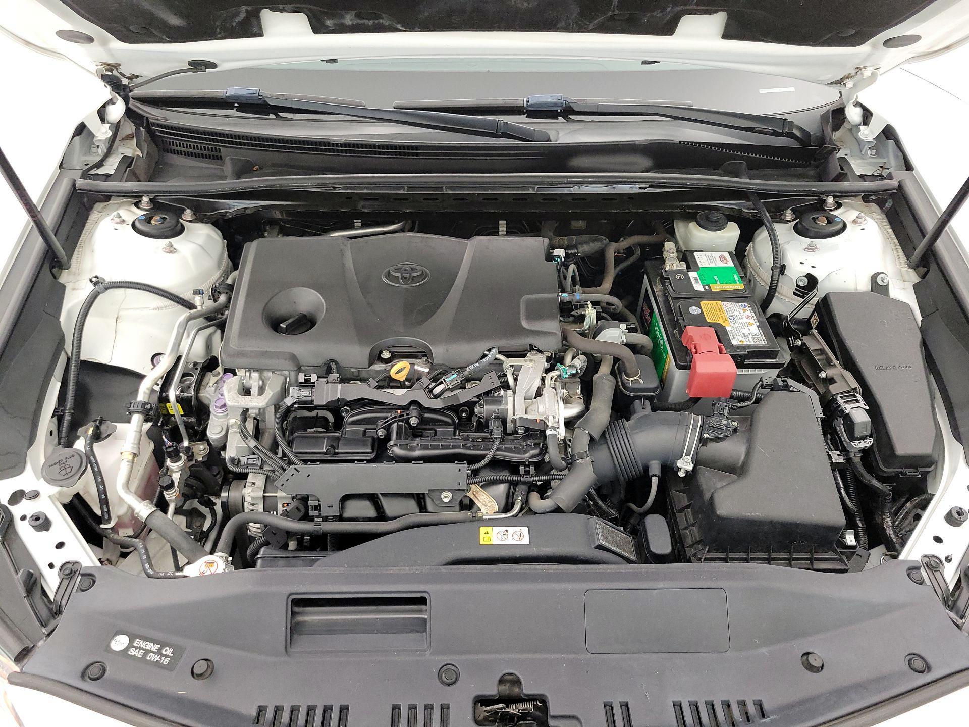 Thumbnail: 2018 Toyota Camry - 20