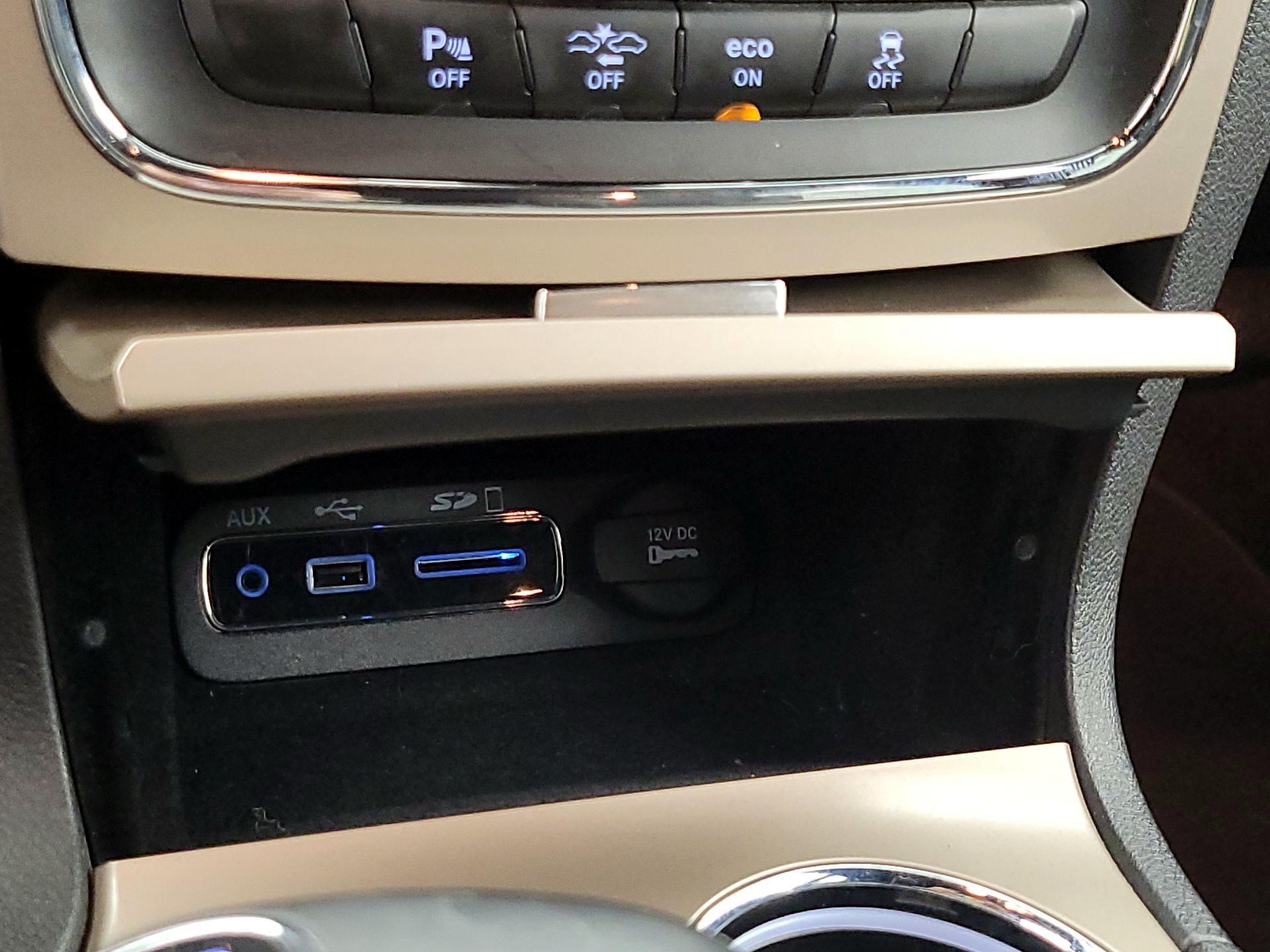 Thumbnail: 2014 Jeep Grand Cherokee - 18