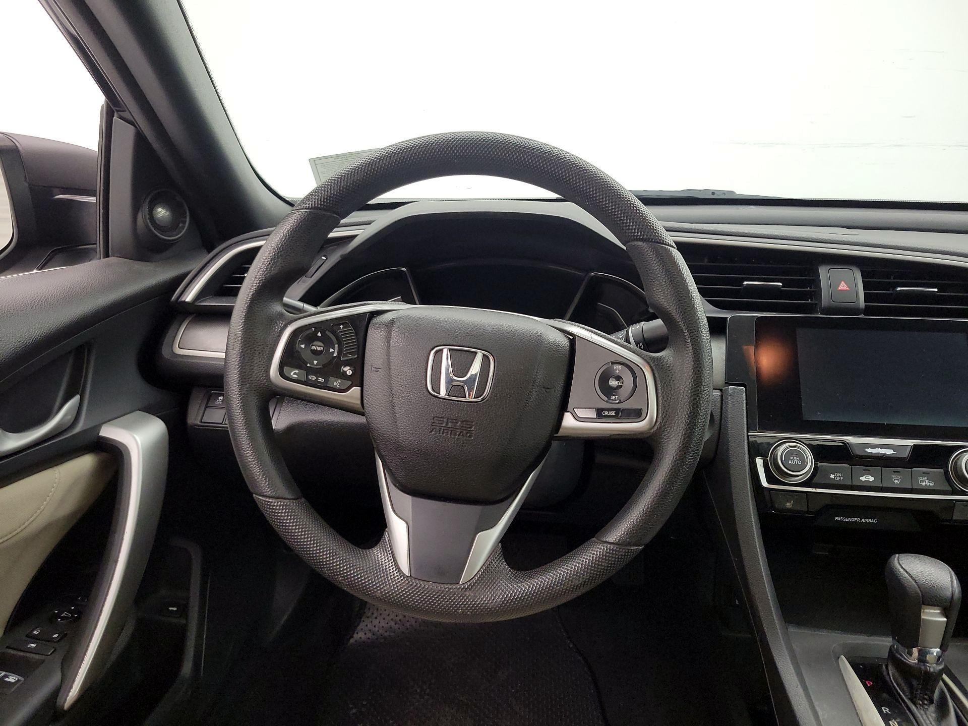 Thumbnail: 2016 Honda Civic - 10