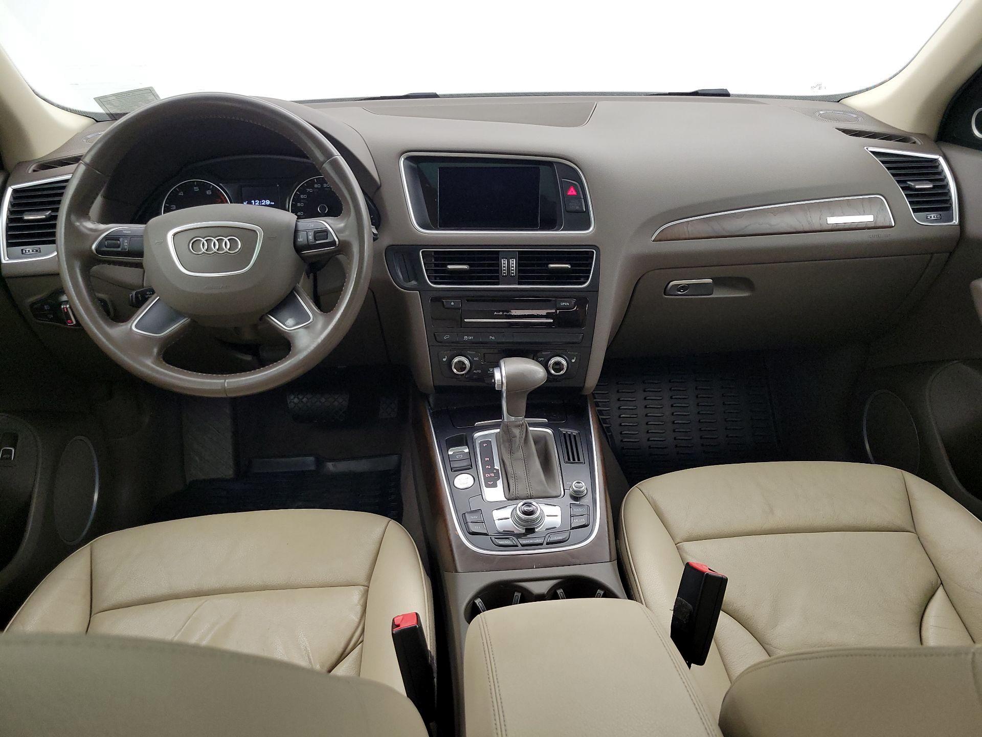 Thumbnail: 2015 Audi Q5 - 9