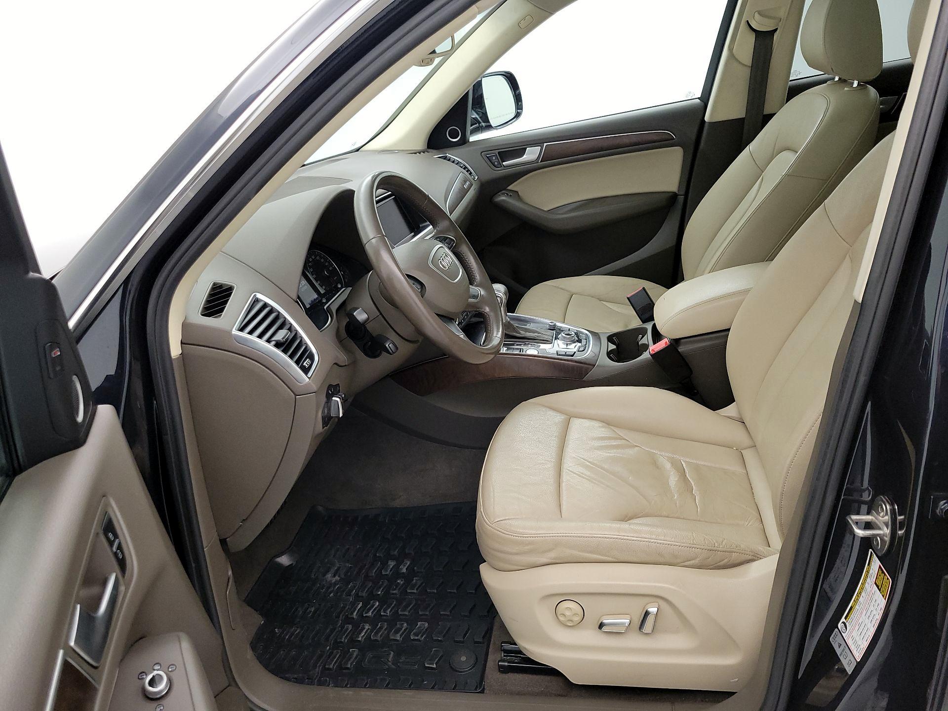 Thumbnail: 2015 Audi Q5 - 11