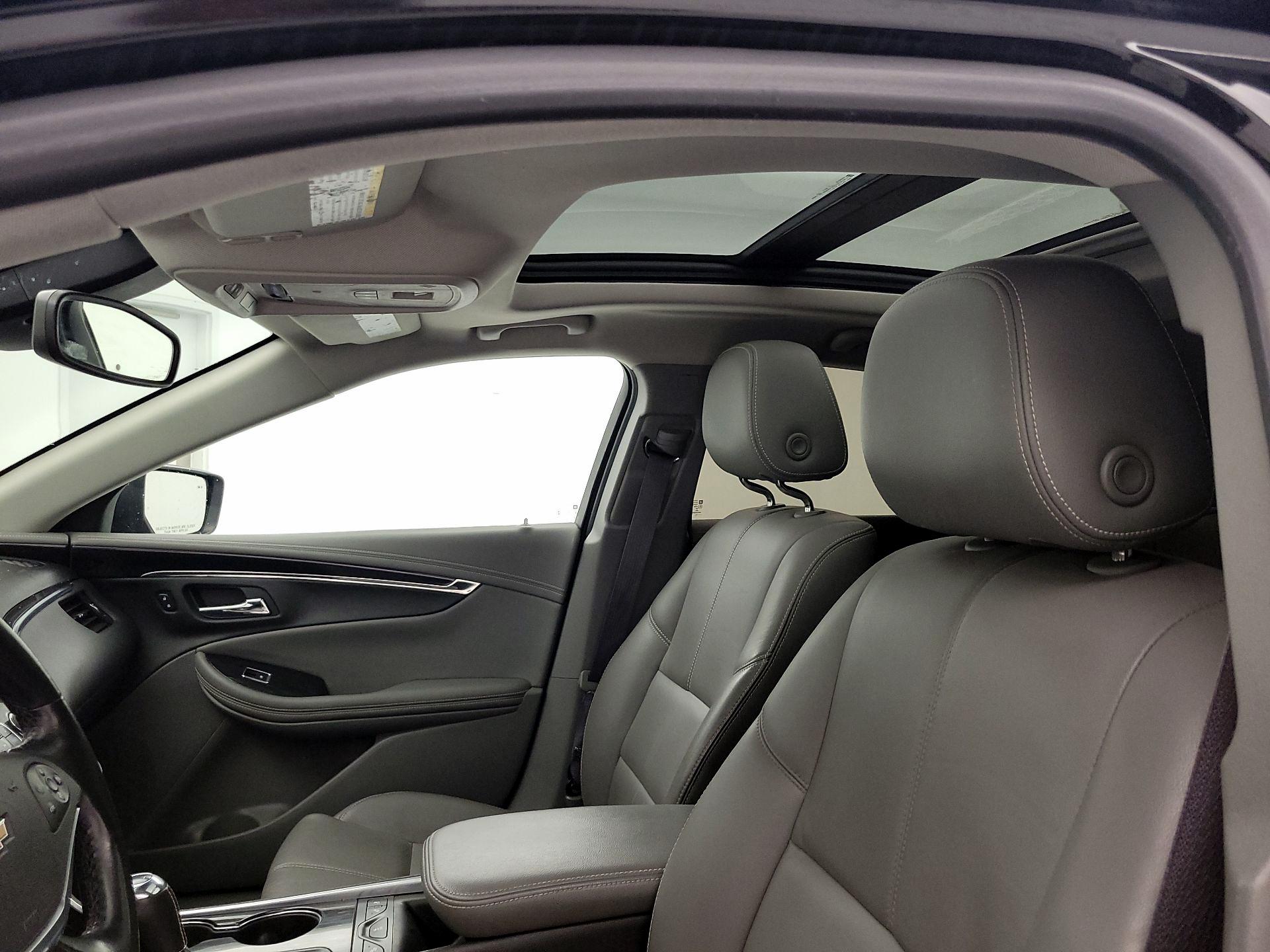 Thumbnail: 2017 Chevrolet Impala - 18