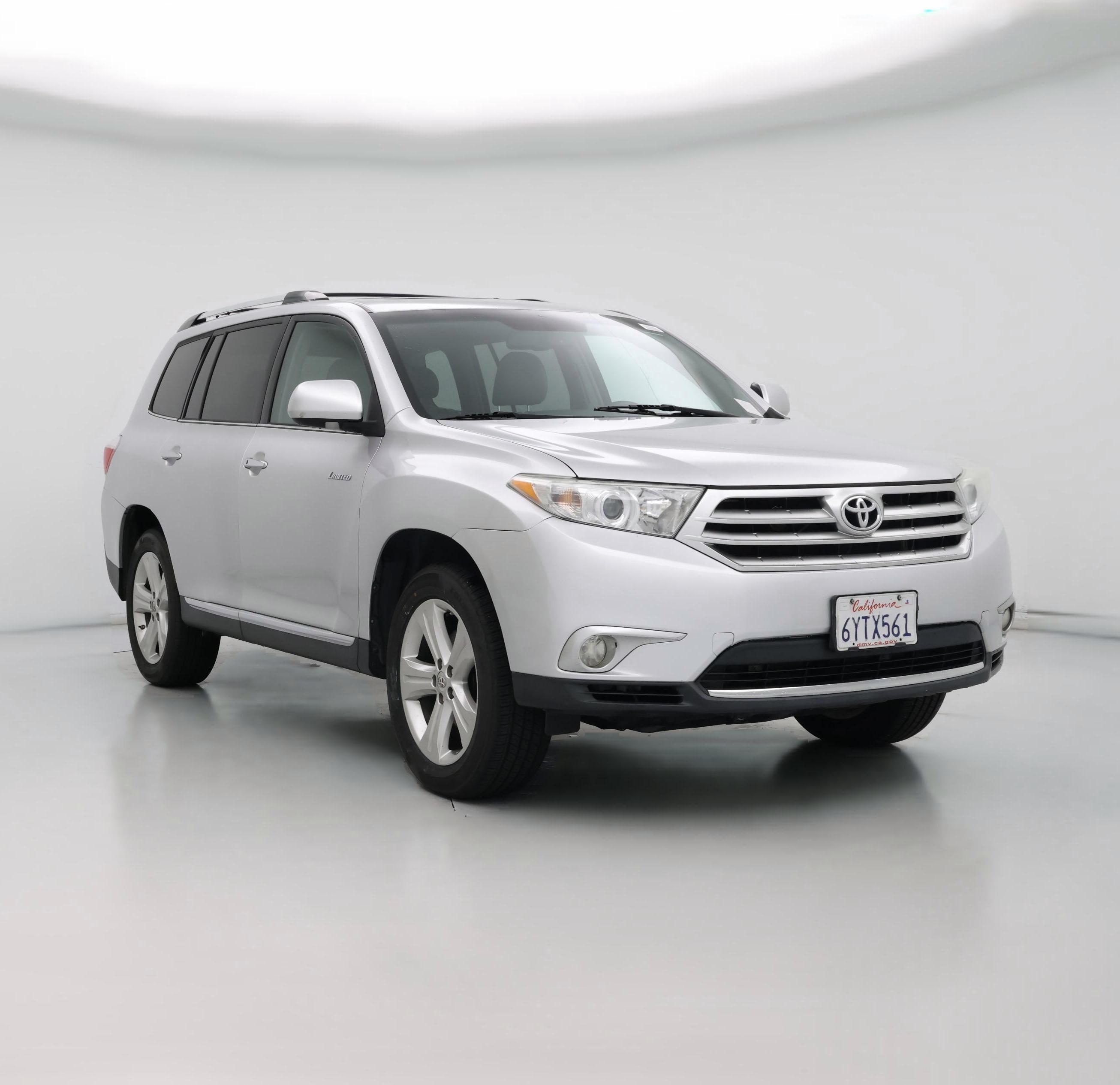 Thumbnail: 2013 Toyota Highlander - 1