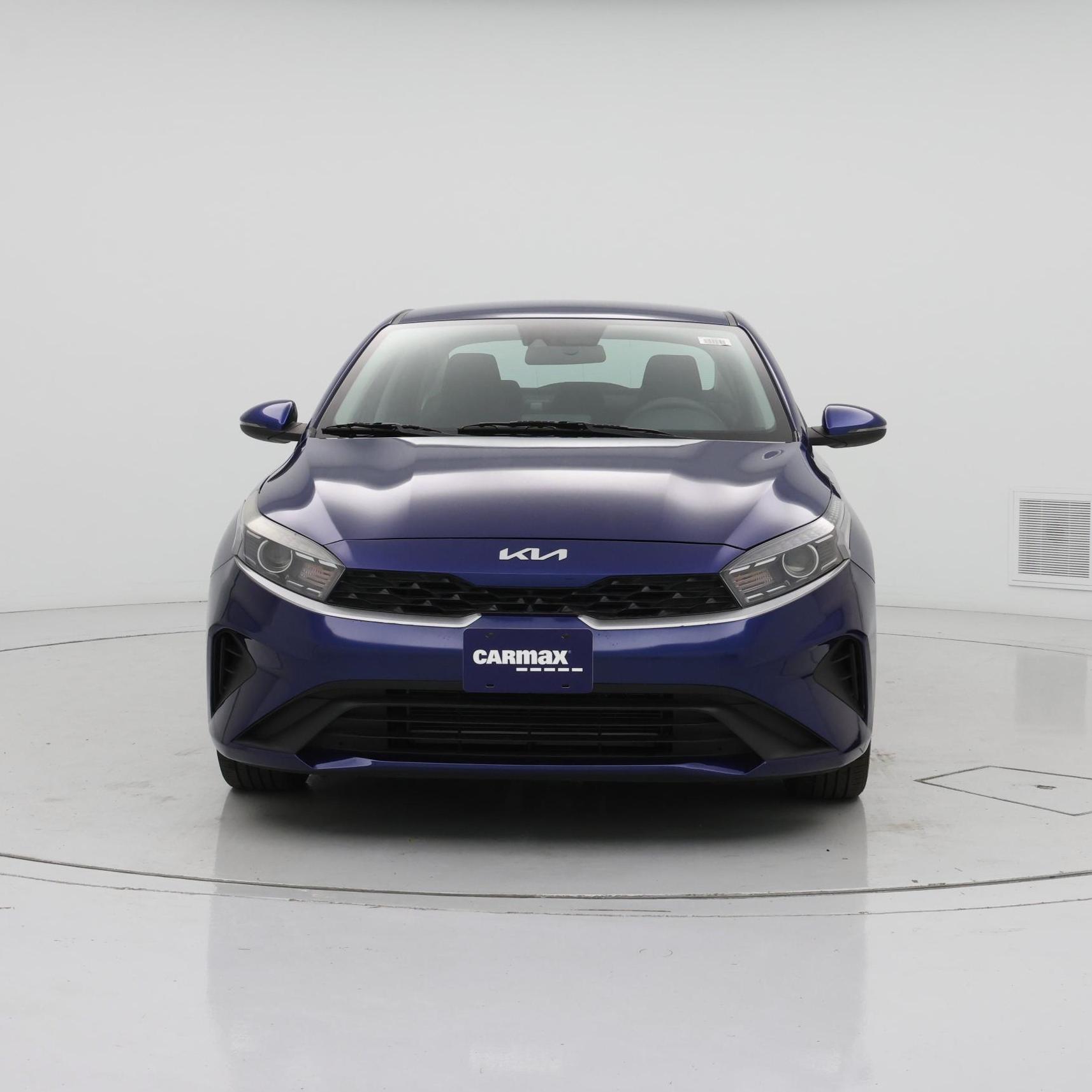 Thumbnail: 2023 Kia Forte - 5