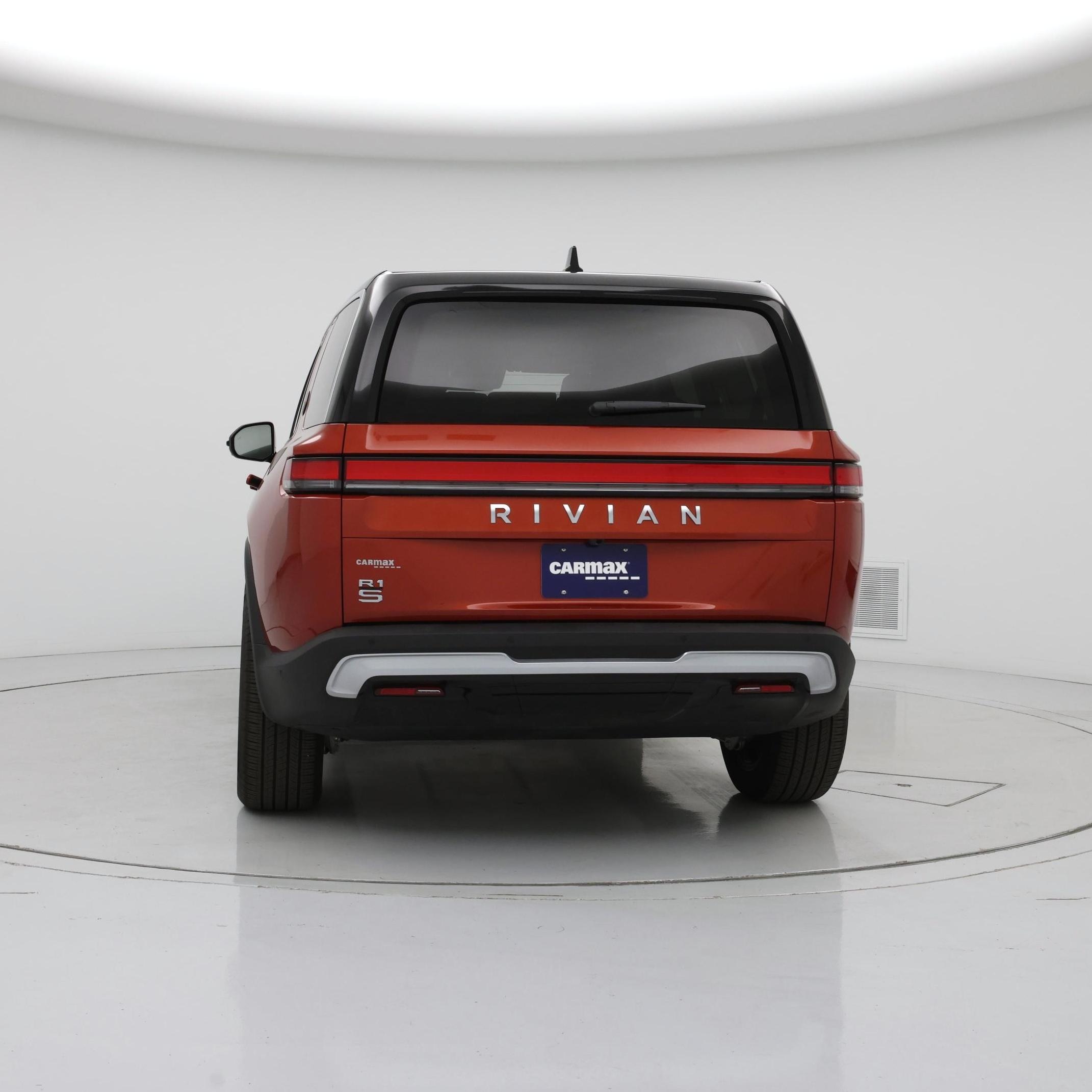 Thumbnail: 2025 Rivian R1S - 6